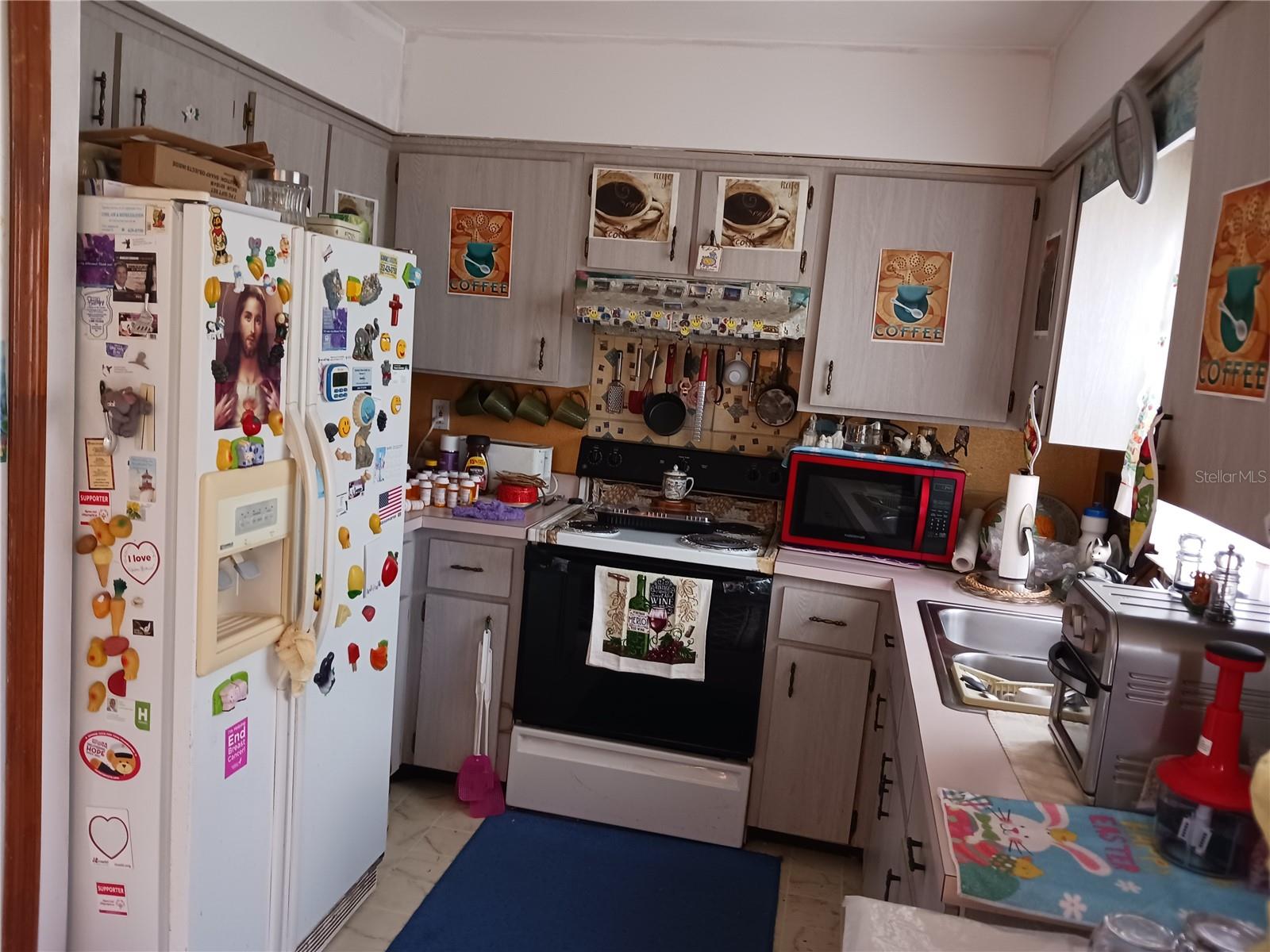 Image 6 of 6 For 325 Elizabeth Avenue