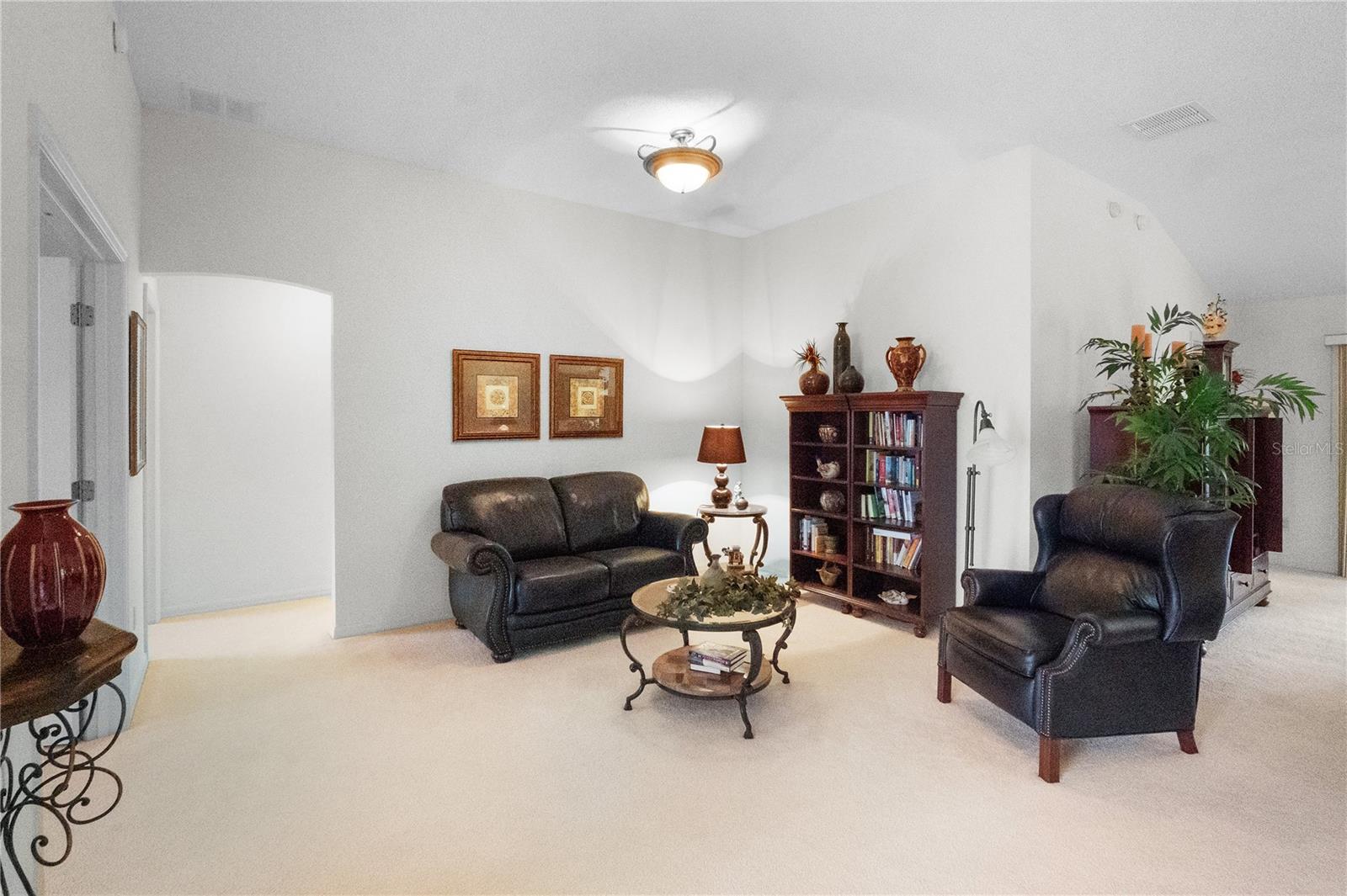 Image 7 of 31 For 298 Society Hill Circle