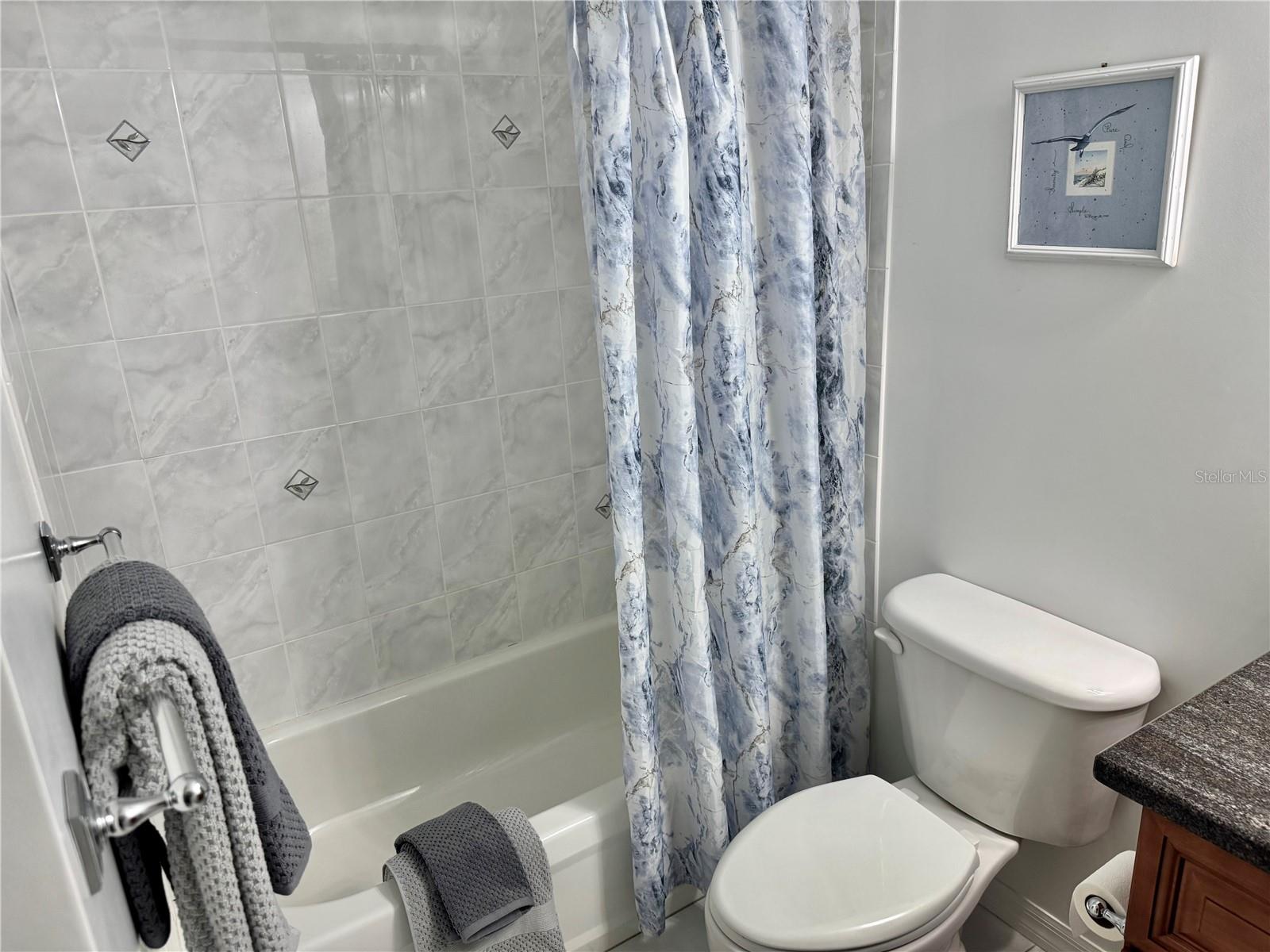 Image 16 of 42 For 33635 Jeffery Court