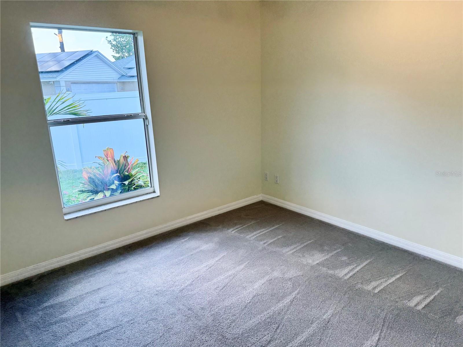 Image 17 of 42 For 33635 Jeffery Court