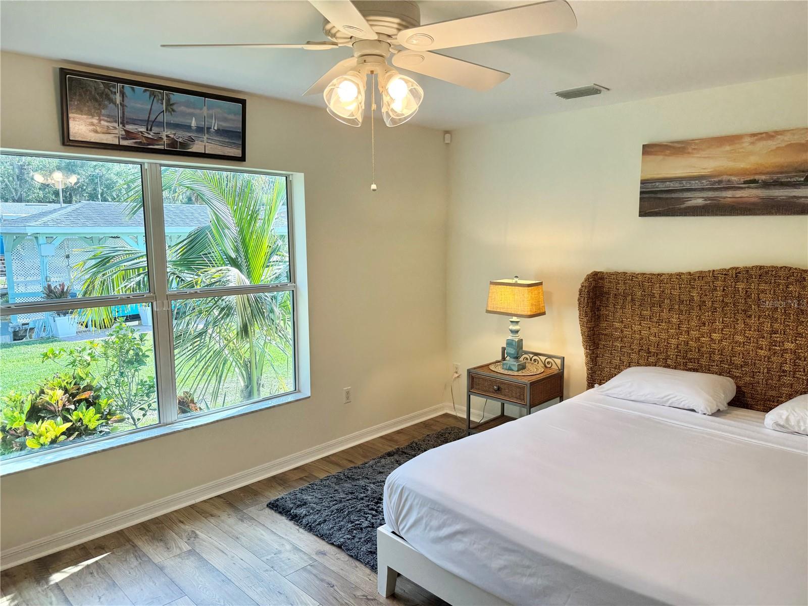 Image 23 of 42 For 33635 Jeffery Court