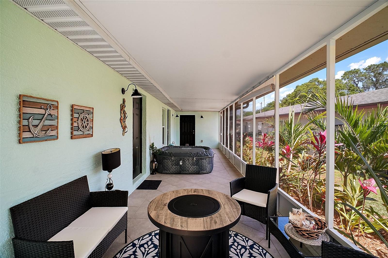 Image 27 of 42 For 33635 Jeffery Court