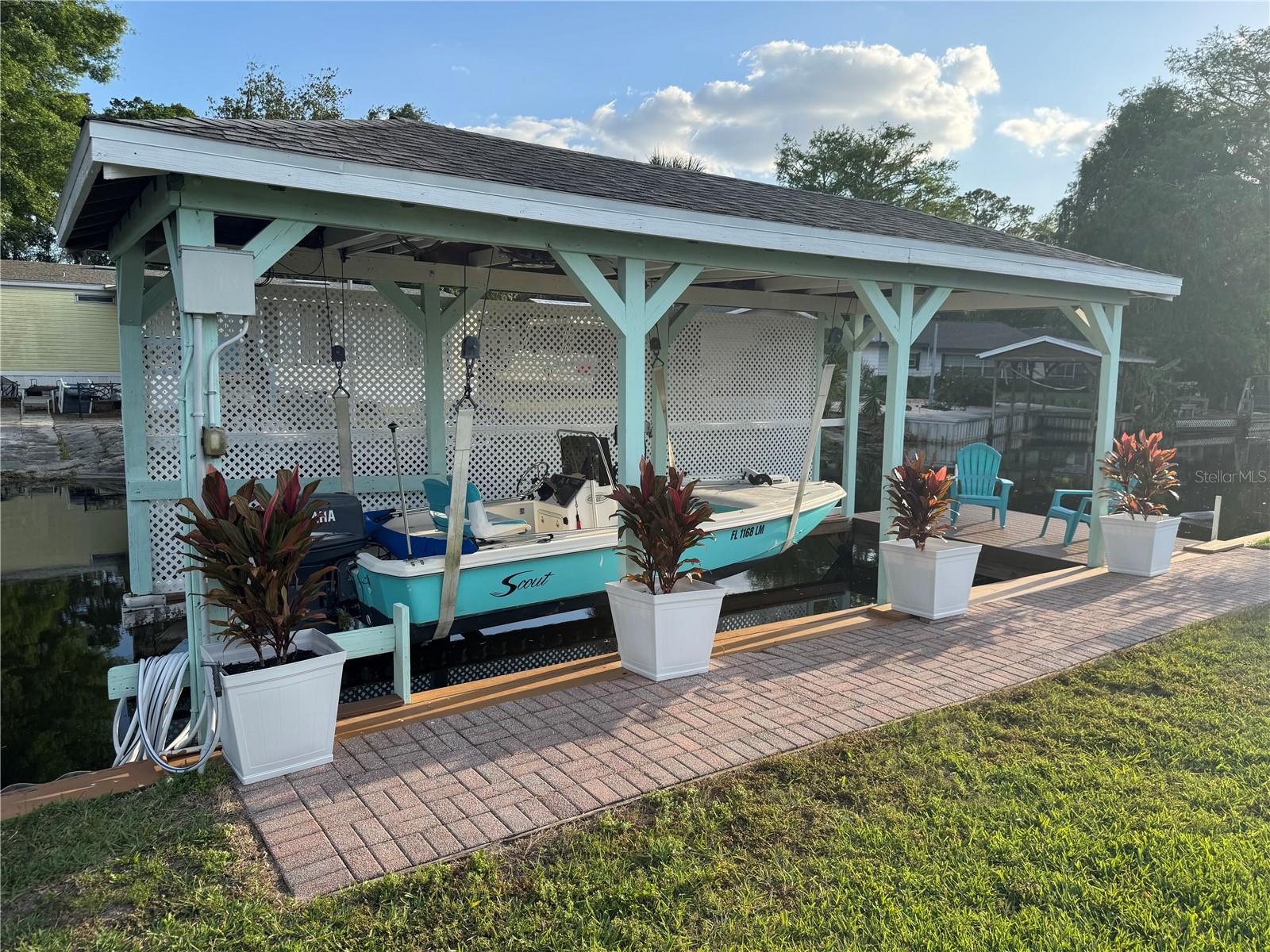 Image 31 of 42 For 33635 Jeffery Court