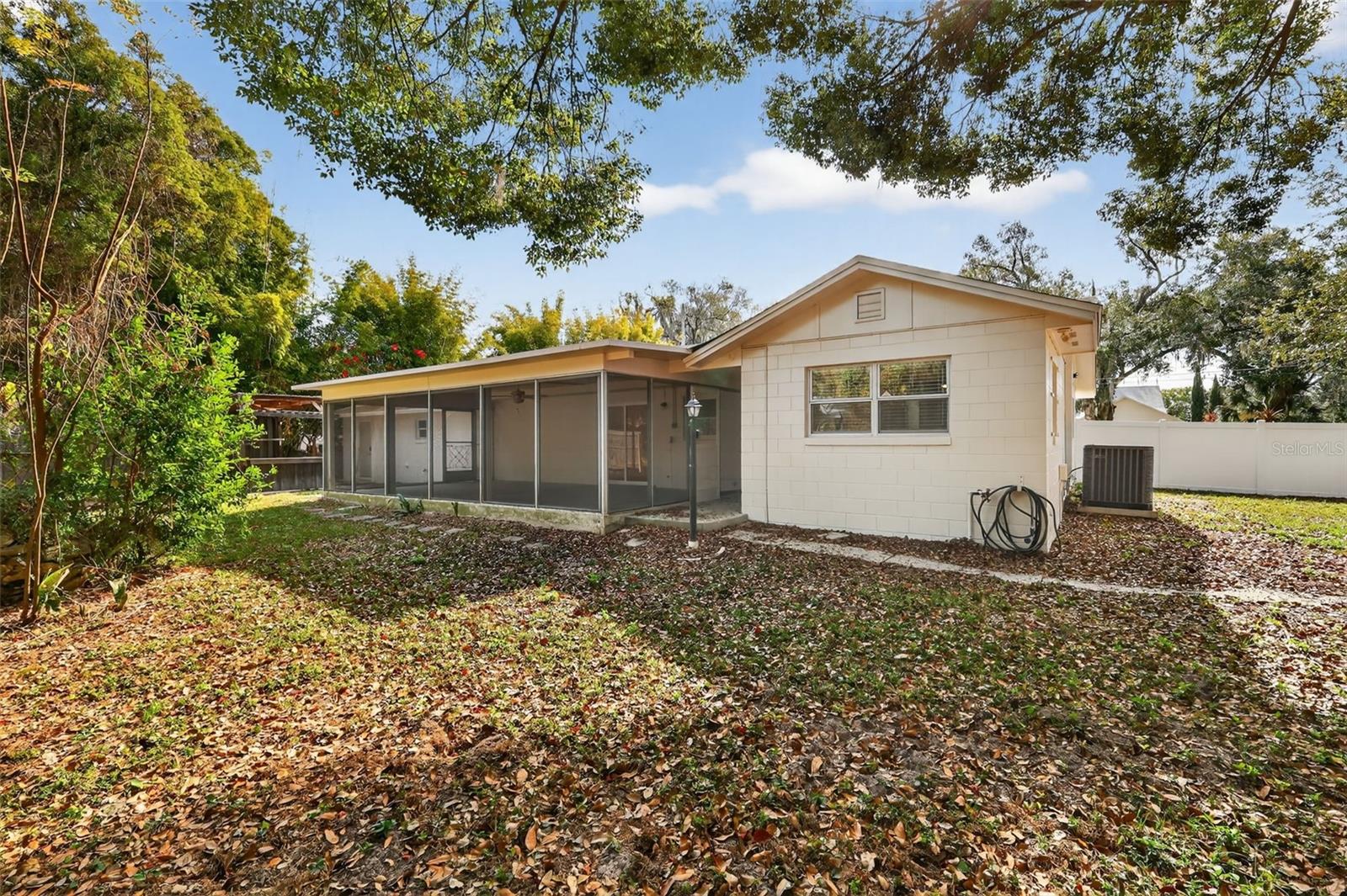 Image 30 of 40 For 423 10th Avenue