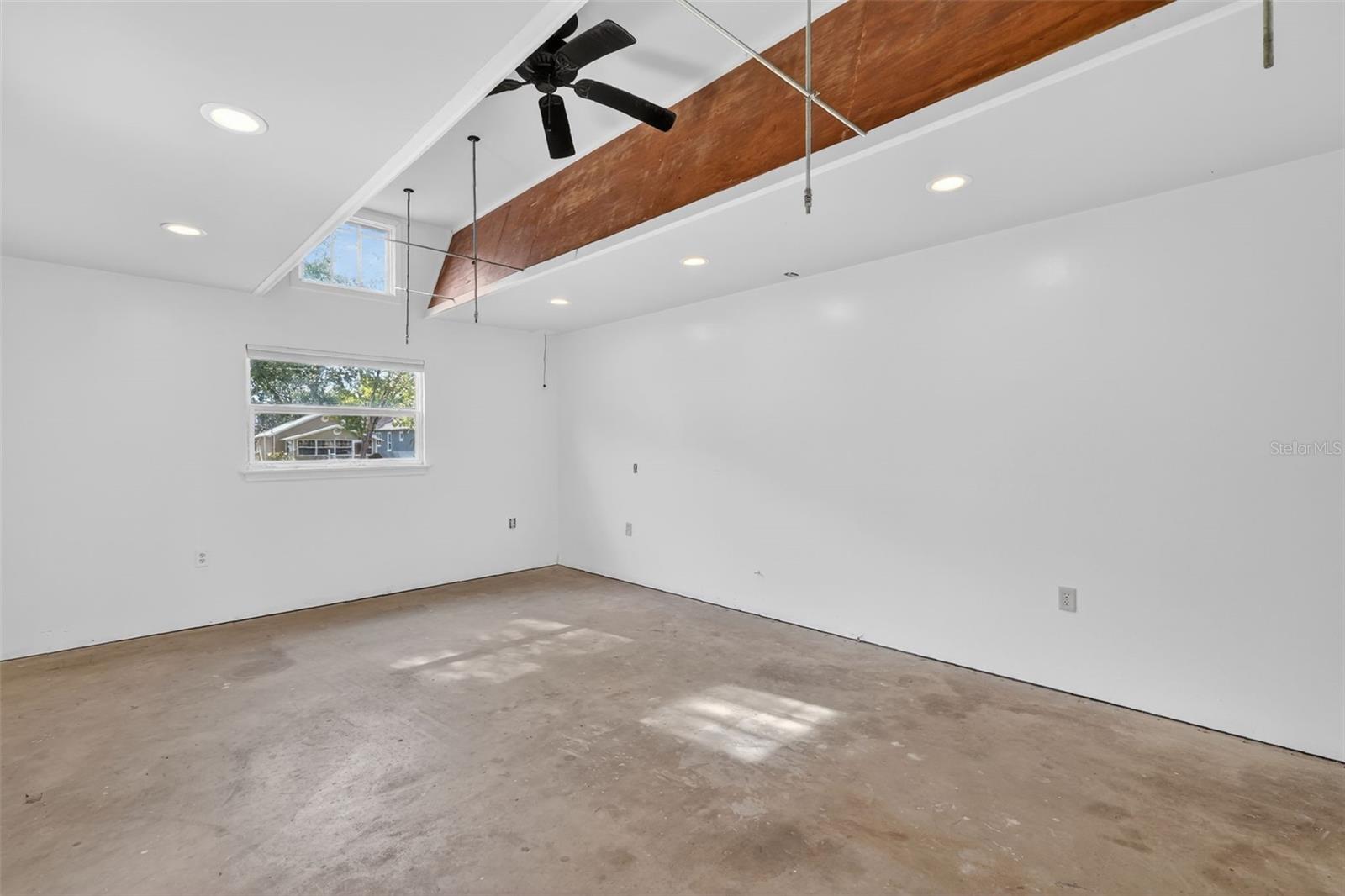 Image 36 of 40 For 423 10th Avenue