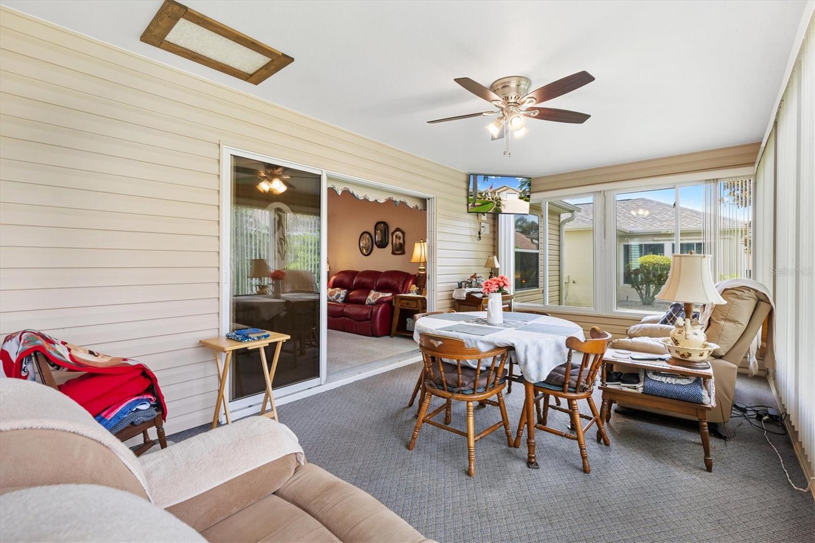 Image 30 of 39 For 1884 Poppy Circle