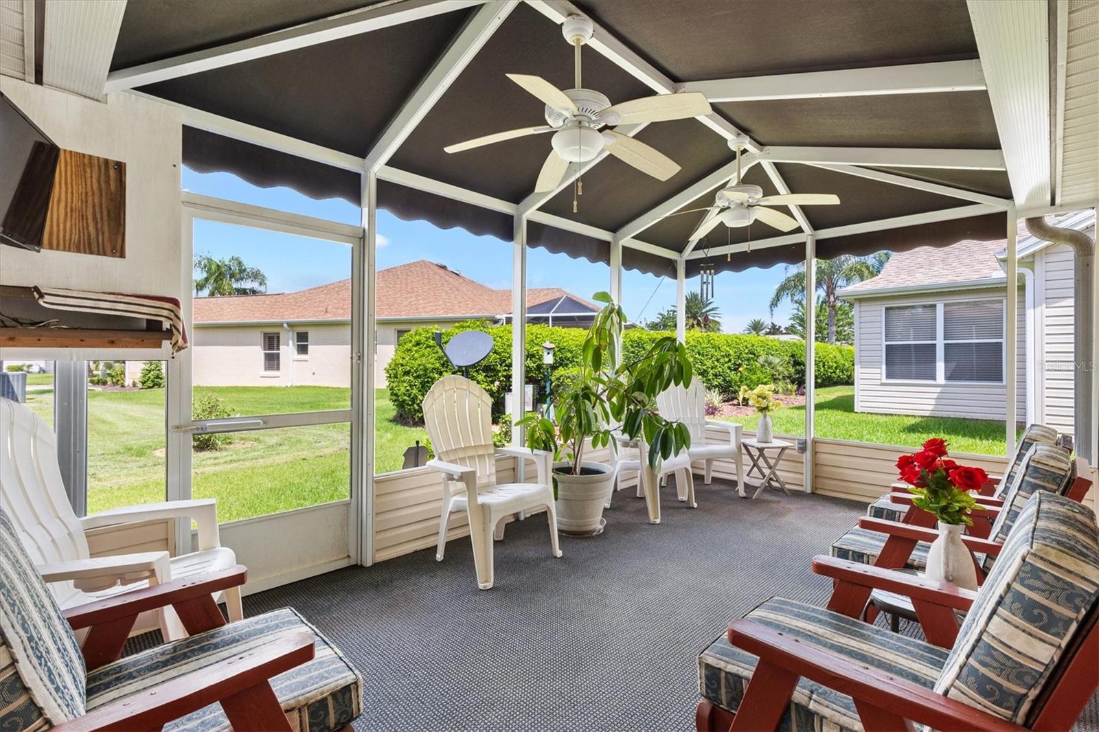 Image 31 of 39 For 1884 Poppy Circle