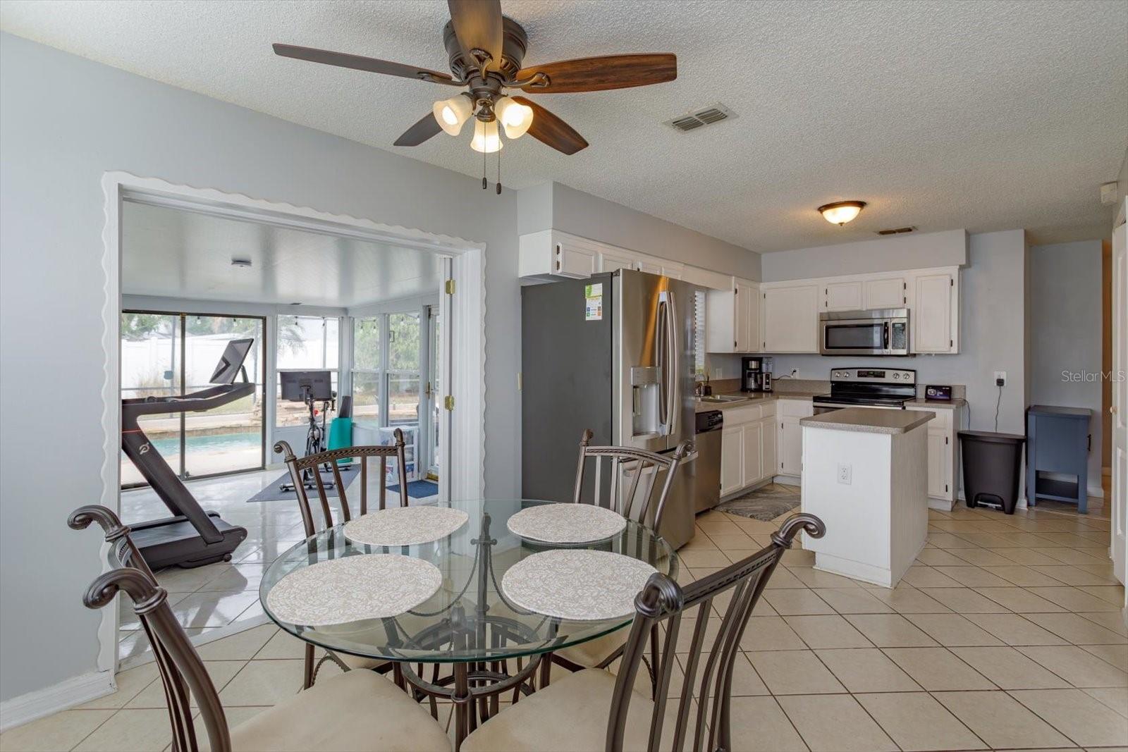 Image 12 of 32 For 11614 Carmody Court