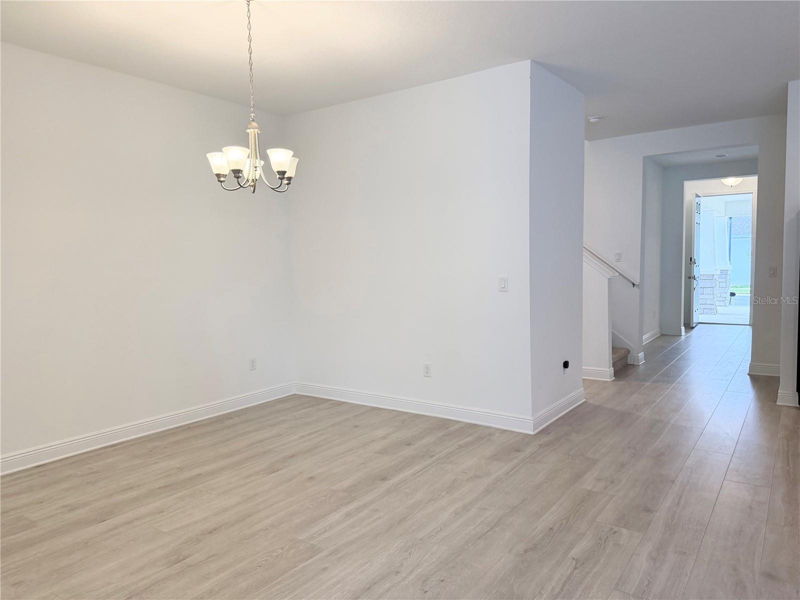 Image 11 of 47 For 15050 Lake Bessie Loop