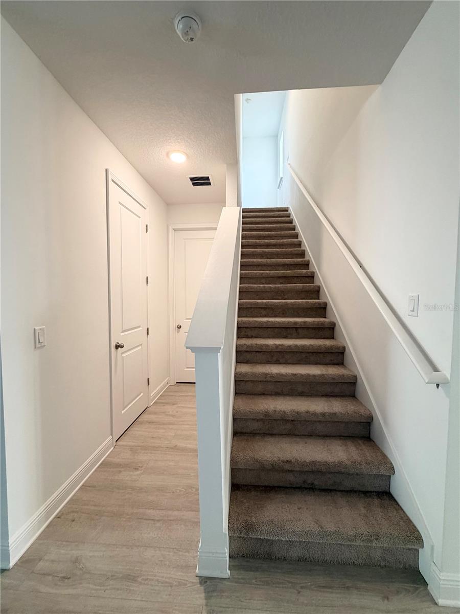 Image 27 of 47 For 15050 Lake Bessie Loop