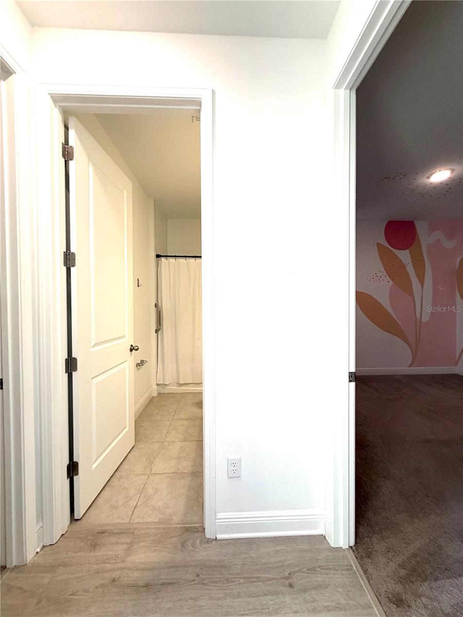 Image 40 of 47 For 15050 Lake Bessie Loop