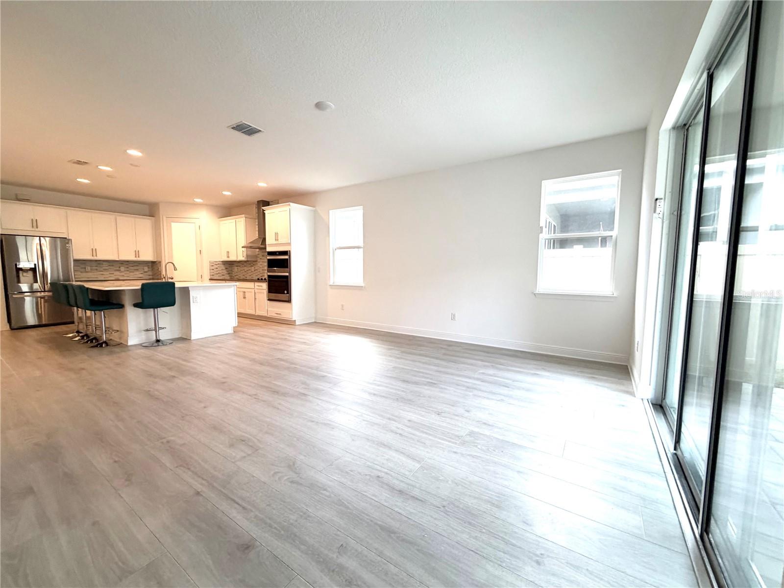 Image 8 of 47 For 15050 Lake Bessie Loop