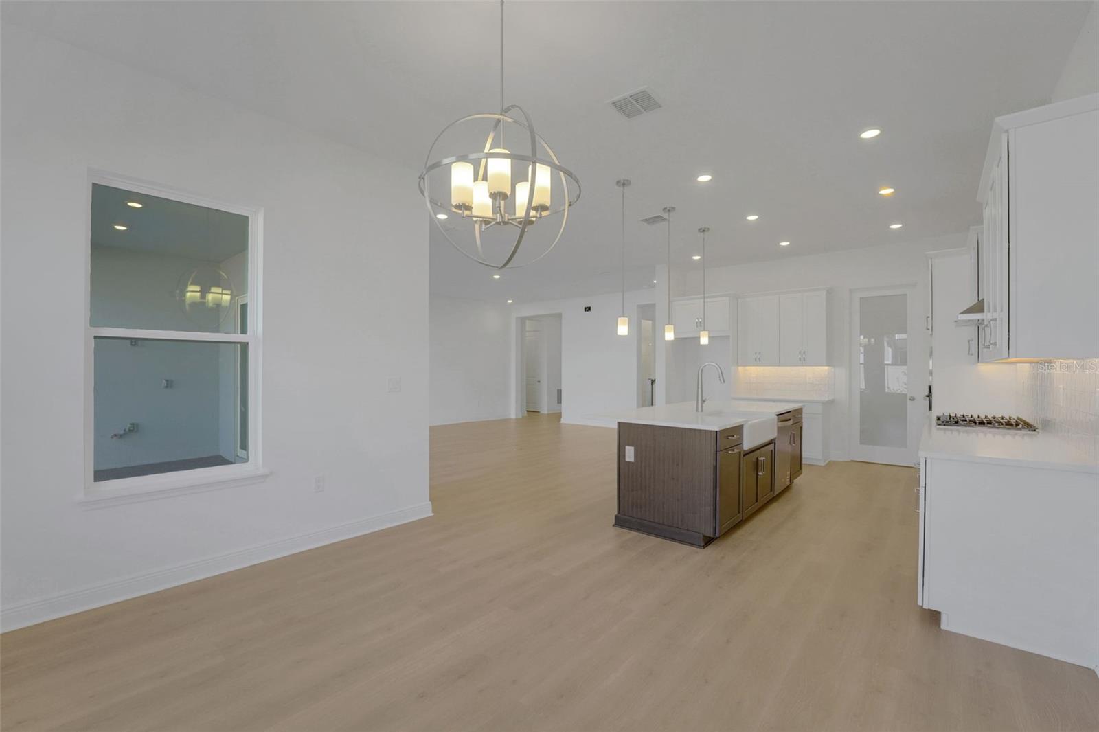 Image 35 of 51 For 14354 Crest Palm Avenue