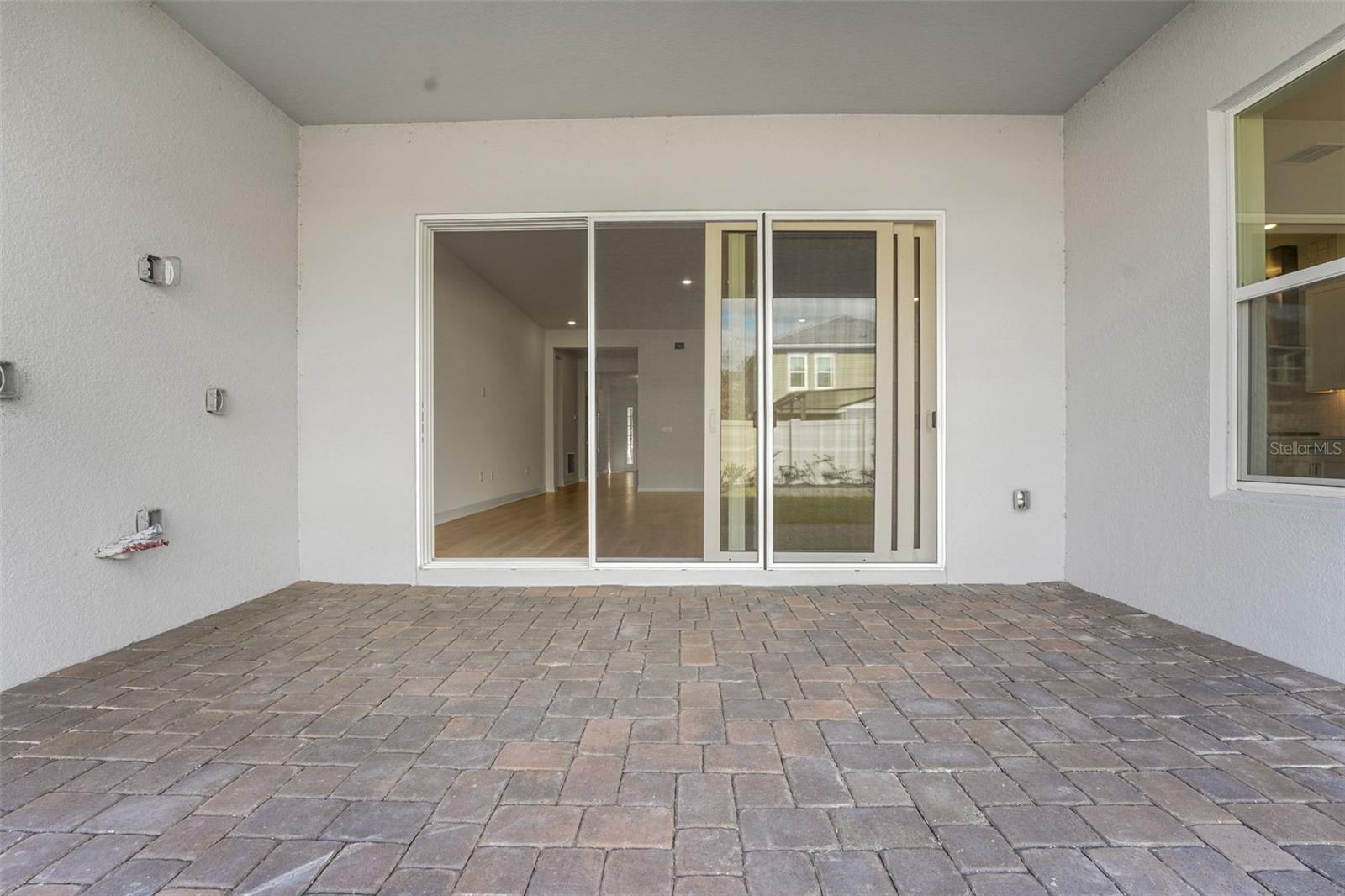 Image 9 of 51 For 14354 Crest Palm Avenue