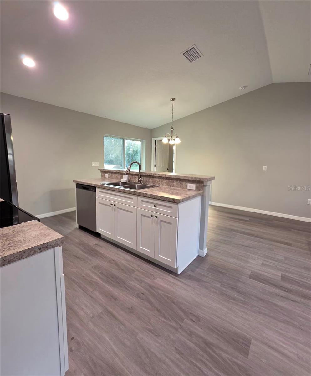 Image 9 of 19 For 4244 138th Street