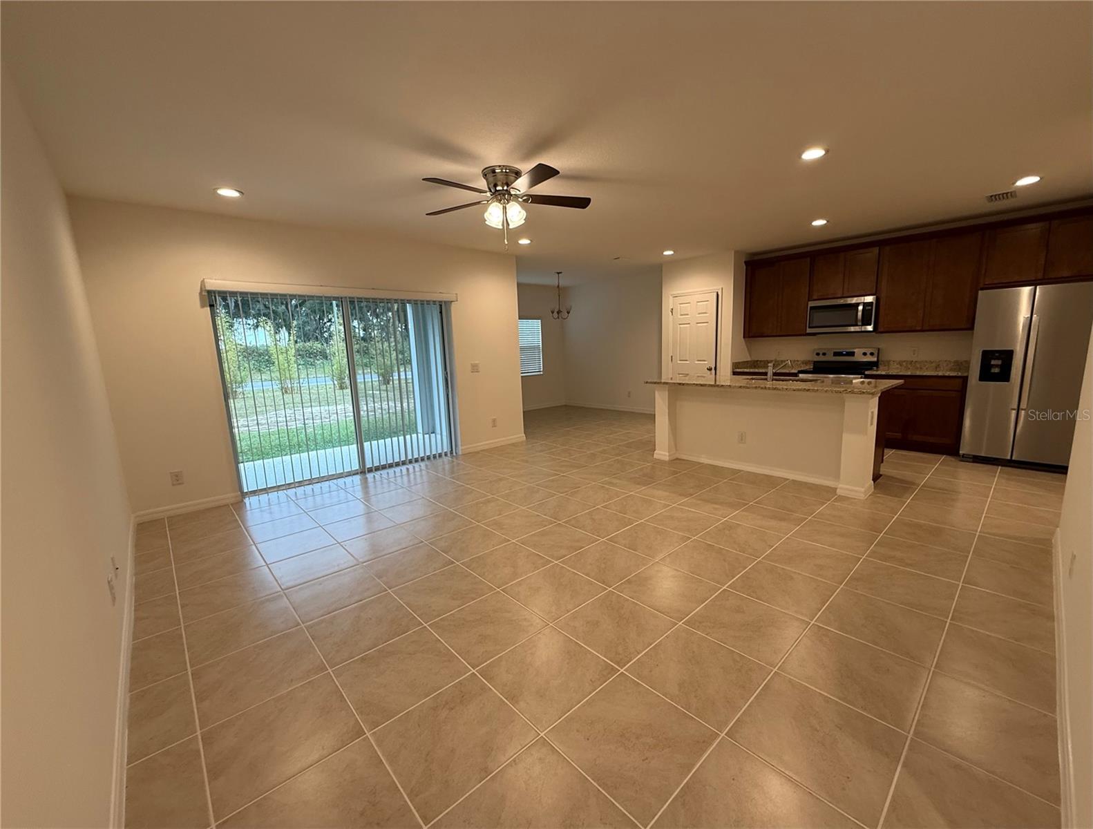 Image 4 of 19 For 215 Glass Onion Drive