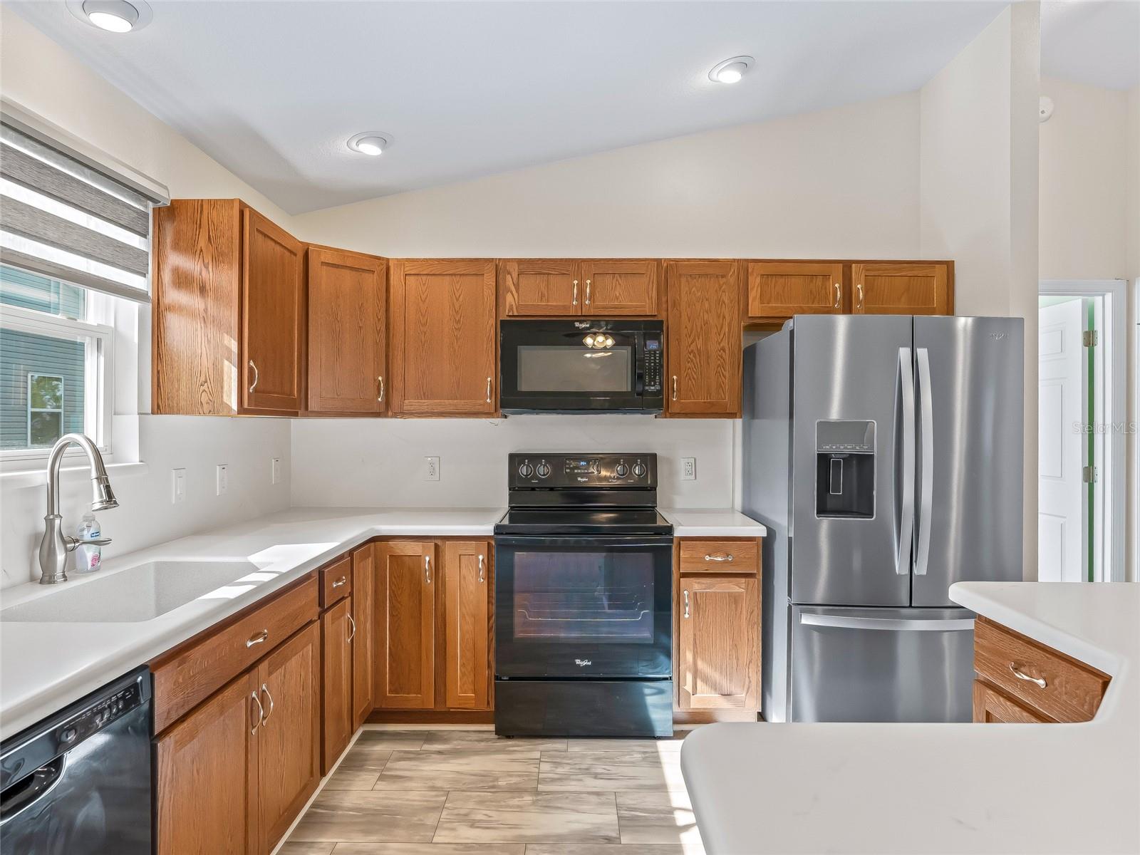 Image 27 of 52 For 782 Millhorn Loop