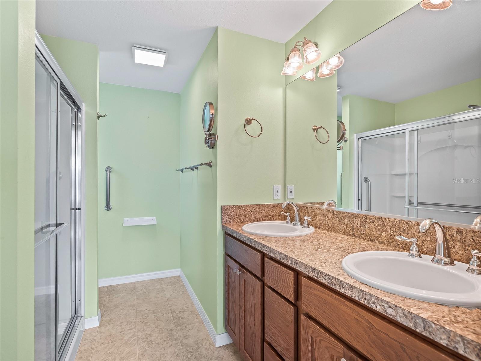 Image 35 of 52 For 782 Millhorn Loop