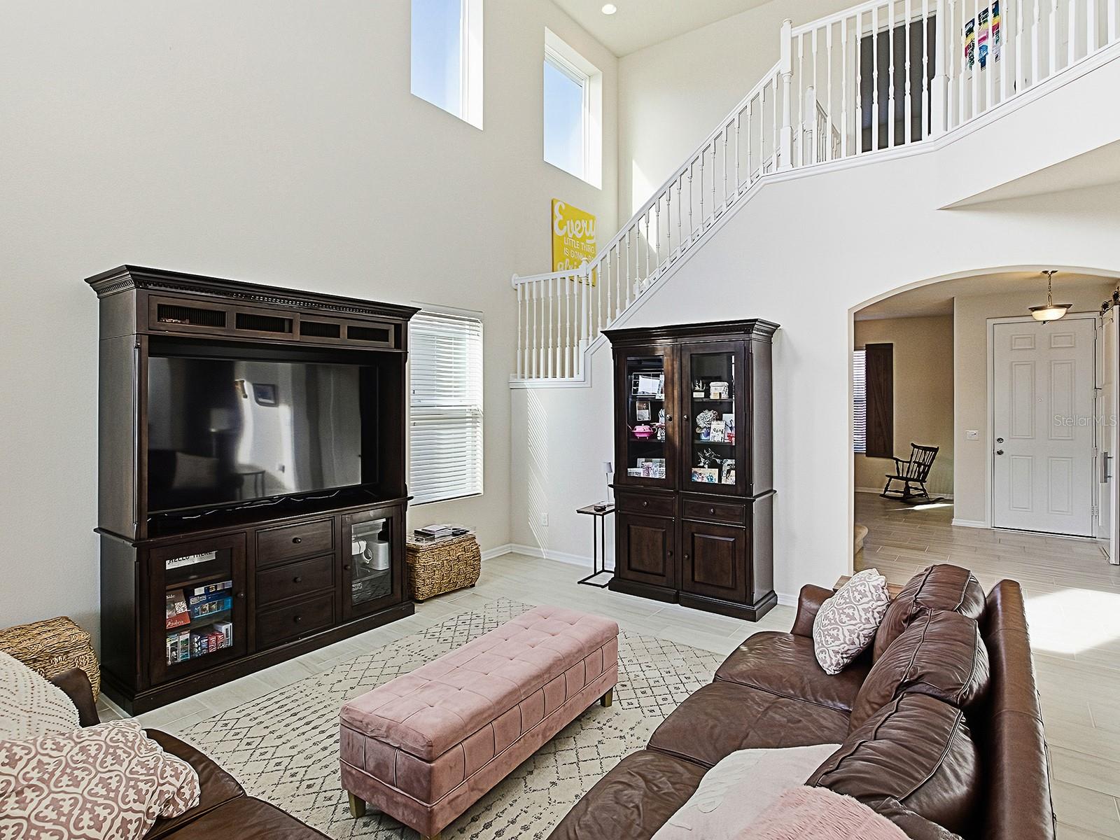 Image 11 of 76 For 417 Blue Cypress Drive