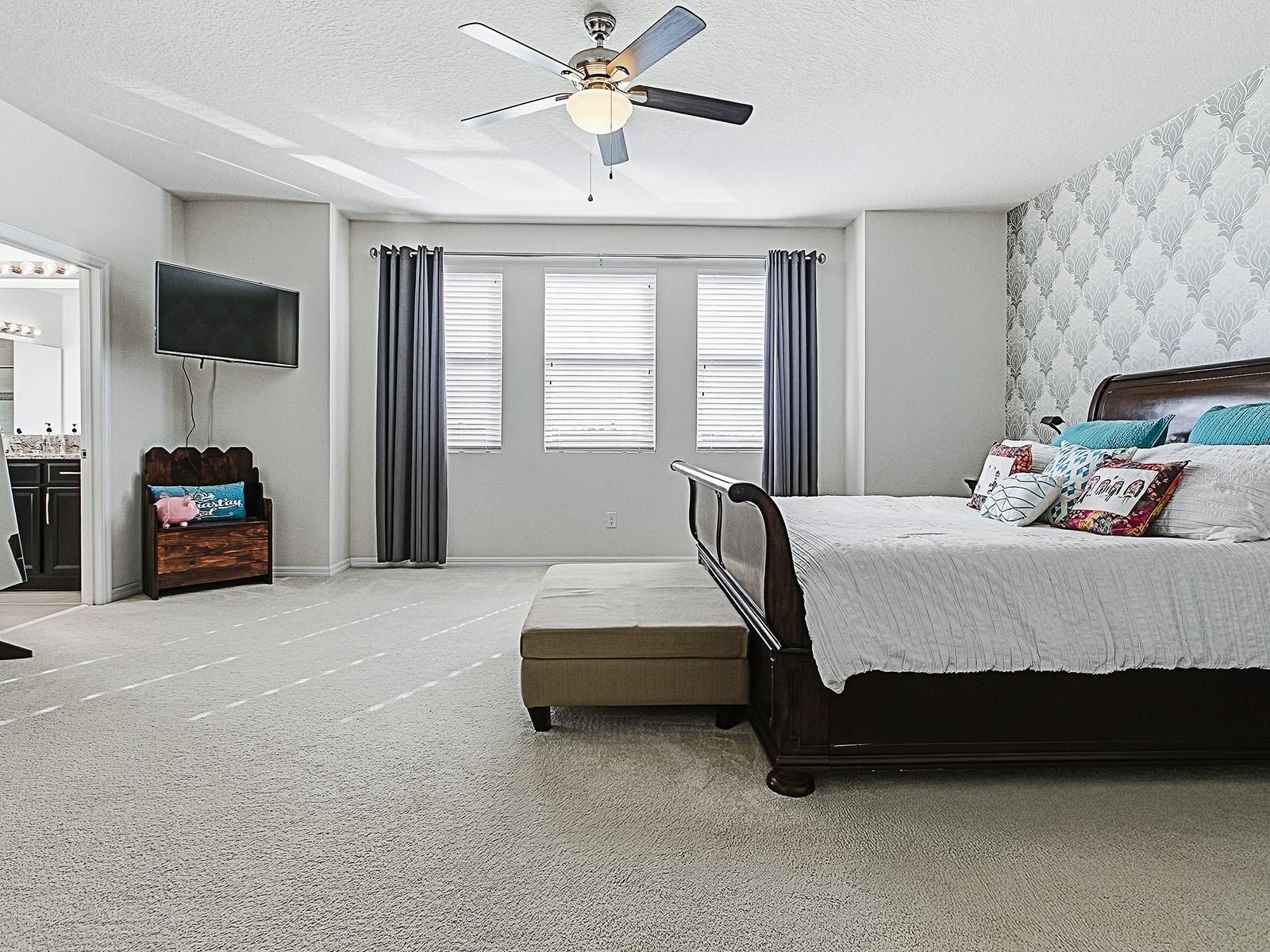 Image 33 of 76 For 417 Blue Cypress Drive