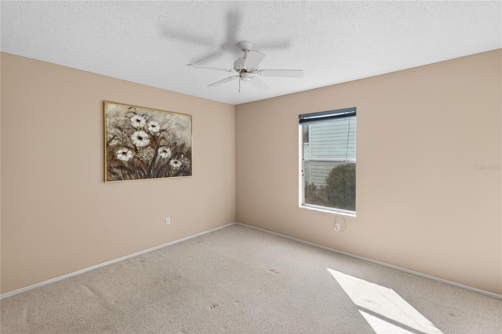 Image 17 of 28 For 242 Juarez Way