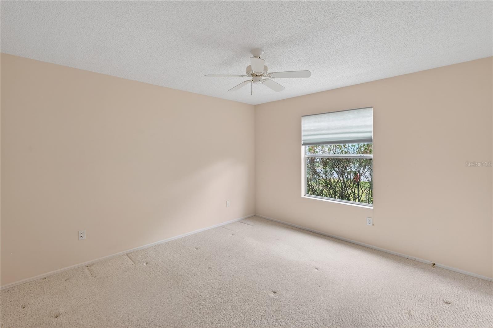 Image 19 of 28 For 242 Juarez Way