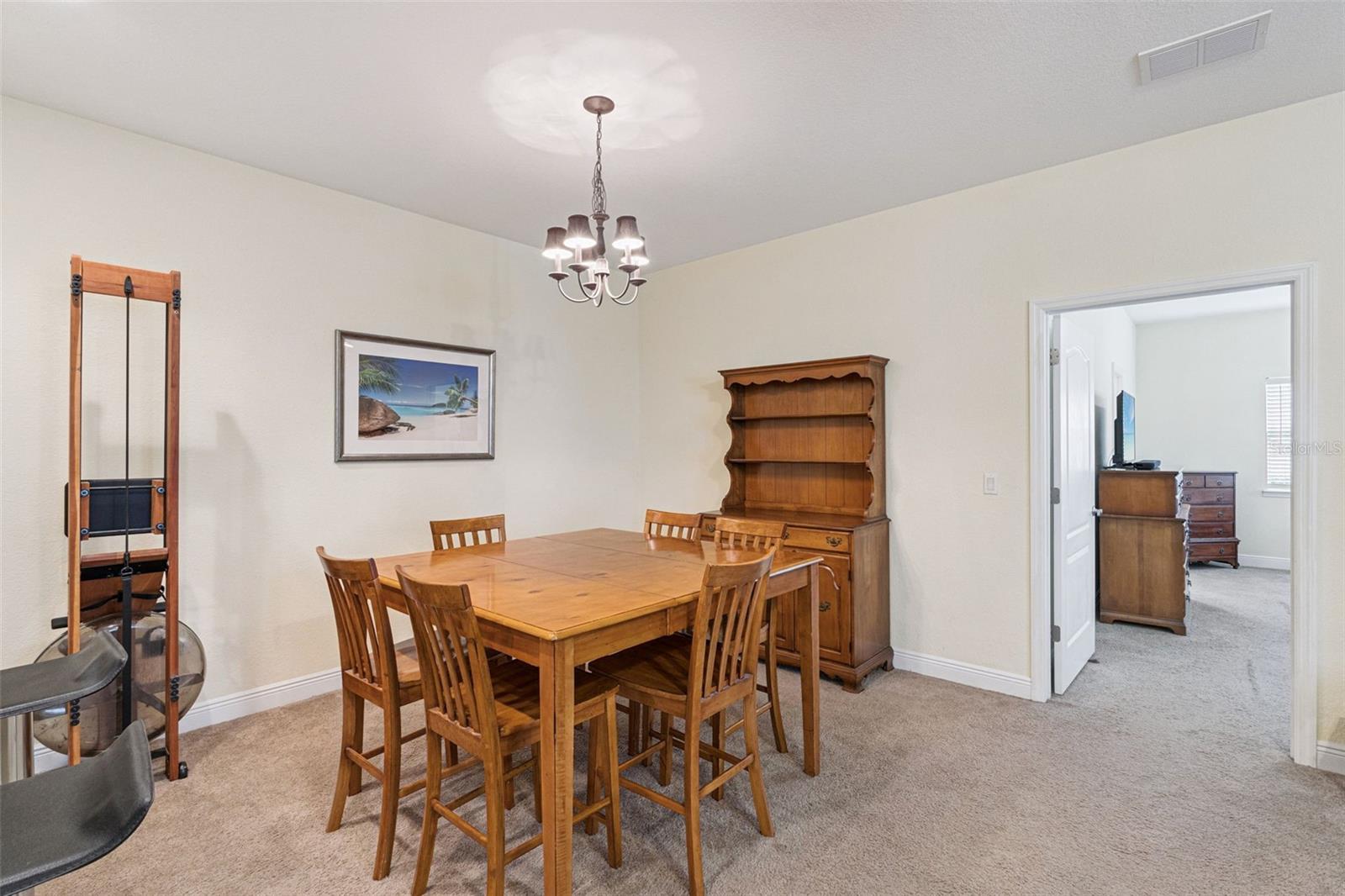 Image 28 of 42 For 13216 Fountainbleau Drive