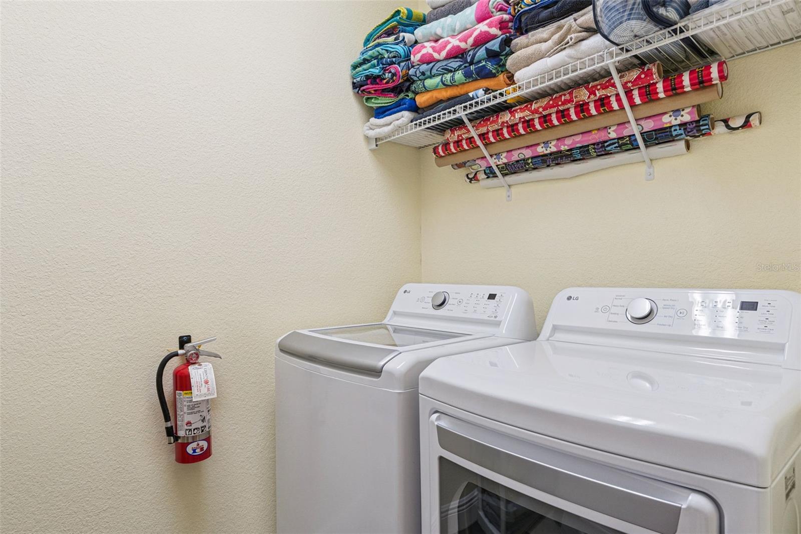 Image 29 of 42 For 13216 Fountainbleau Drive