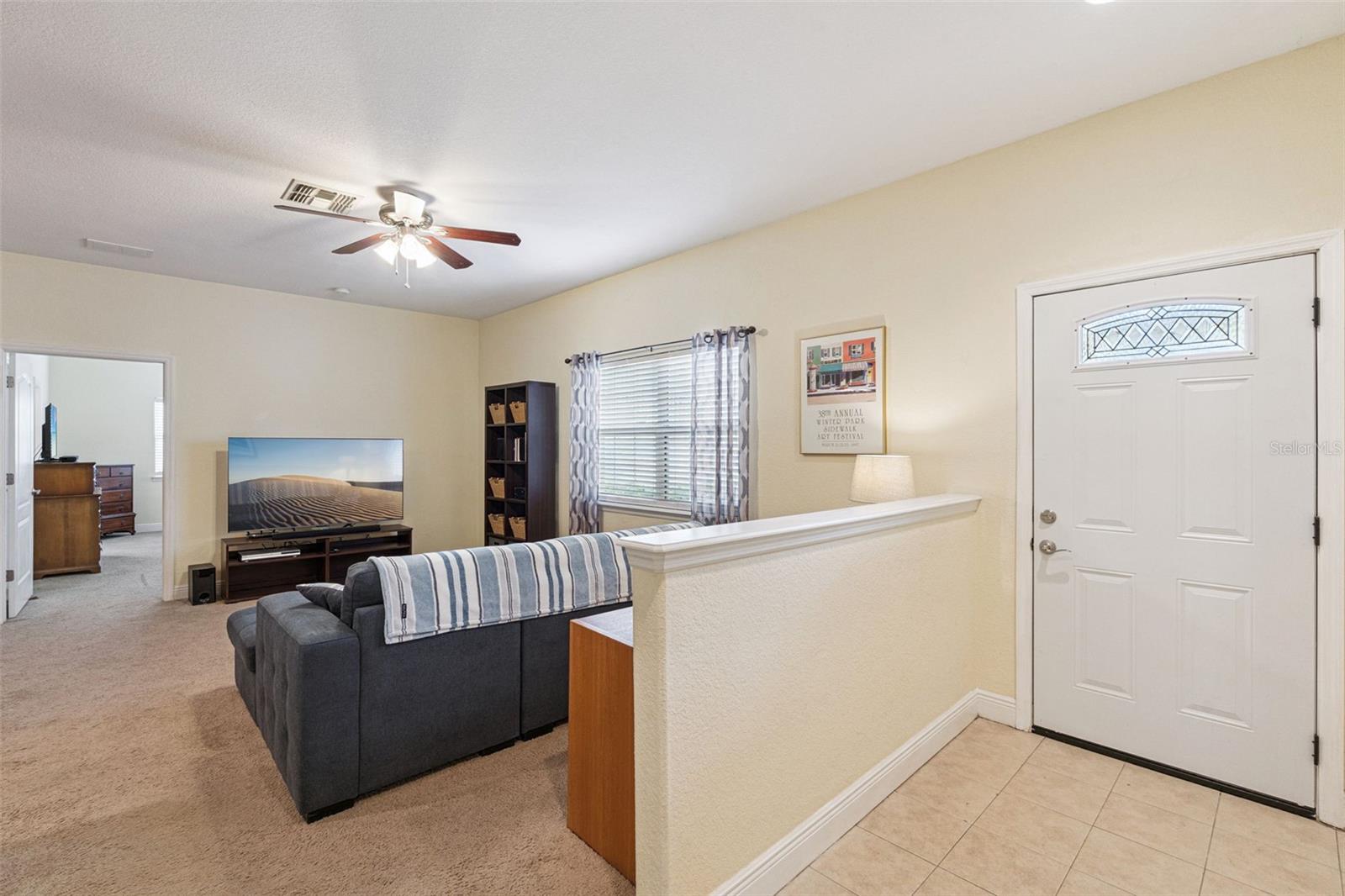 Image 3 of 42 For 13216 Fountainbleau Drive