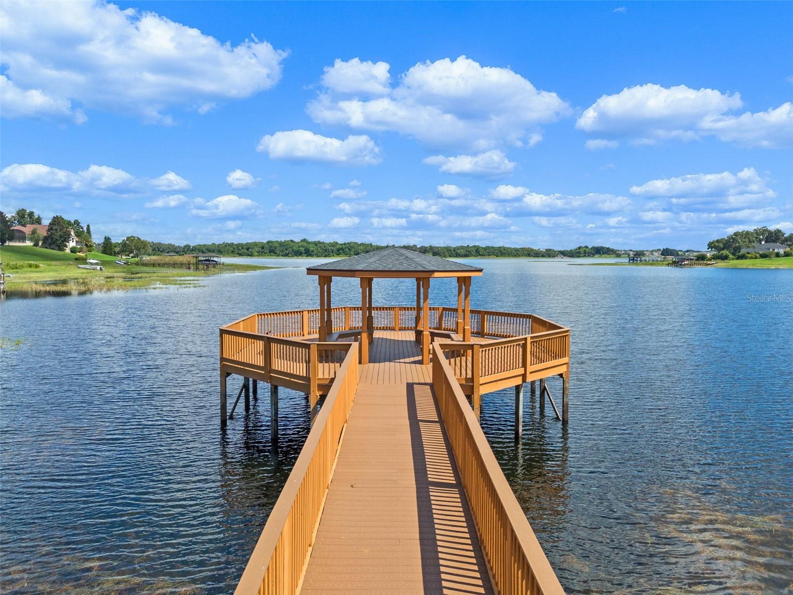 Image 37 of 42 For 13216 Fountainbleau Drive