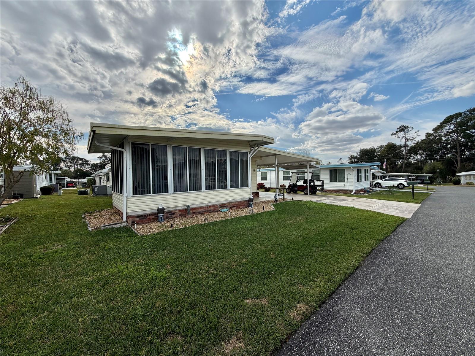 Image 43 of 46 For 188 Hibiscus Way