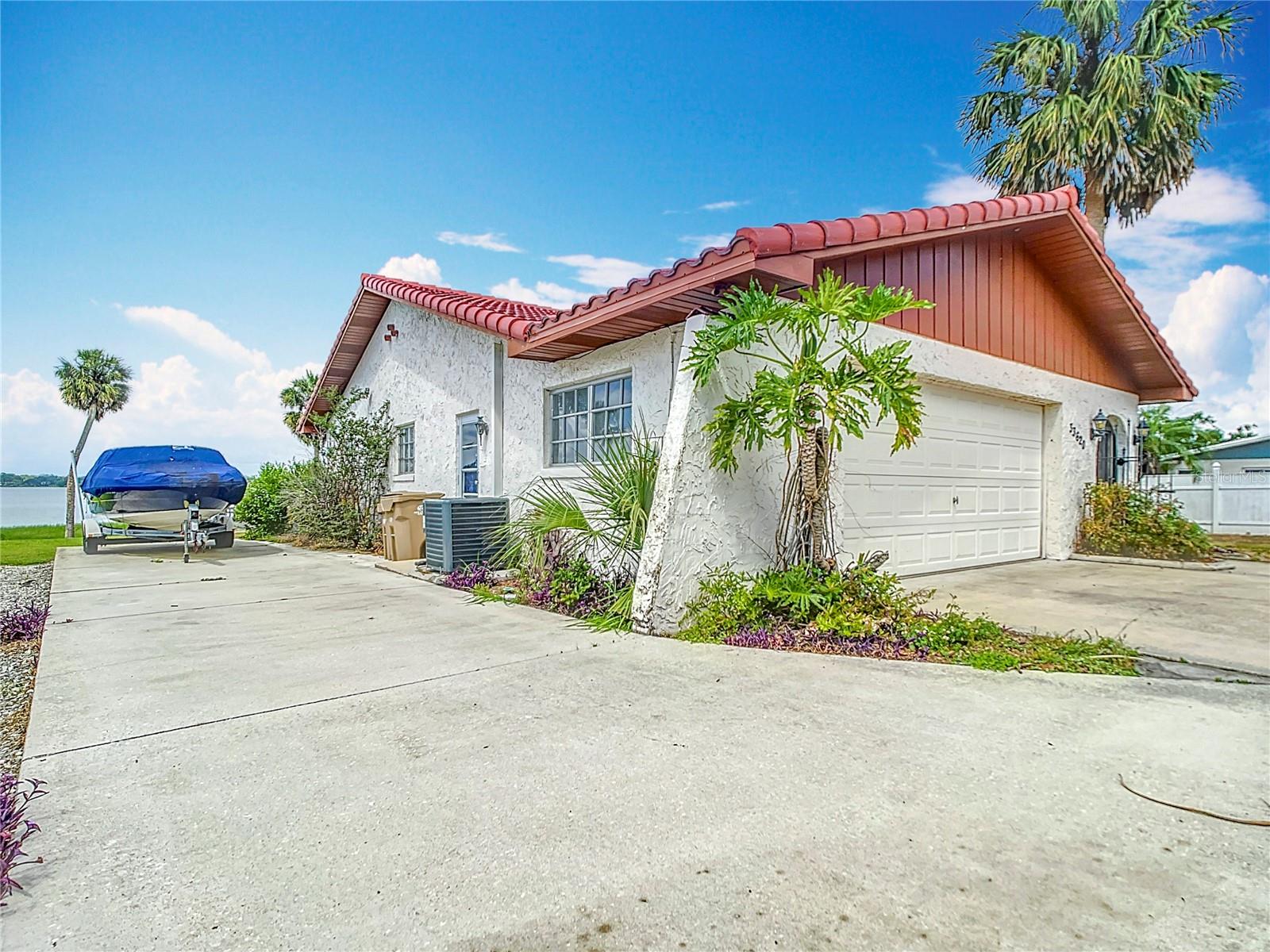 Image 11 of 83 For 33620 Picciola Drive