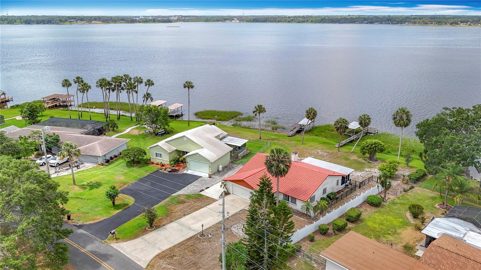 Image 4 of 83 For 33620 Picciola Drive