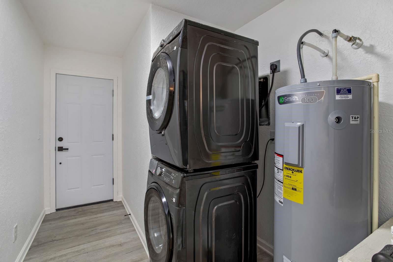 Image 23 of 23 For 4817 Cr 686  