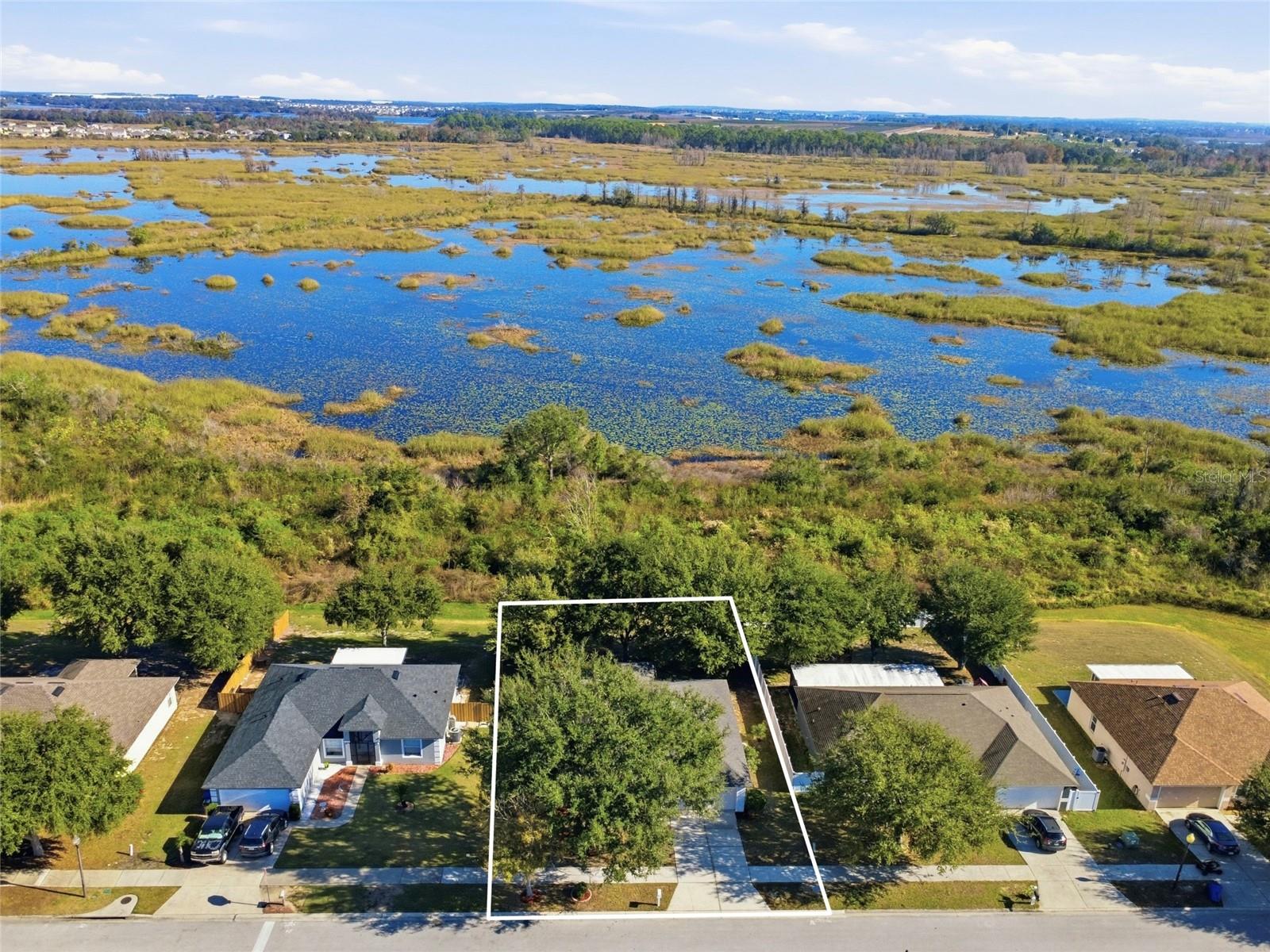 Image 2 of 53 For 1037 Bluegrass Drive