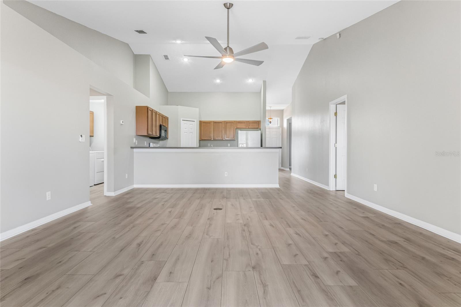 Image 27 of 53 For 1037 Bluegrass Drive