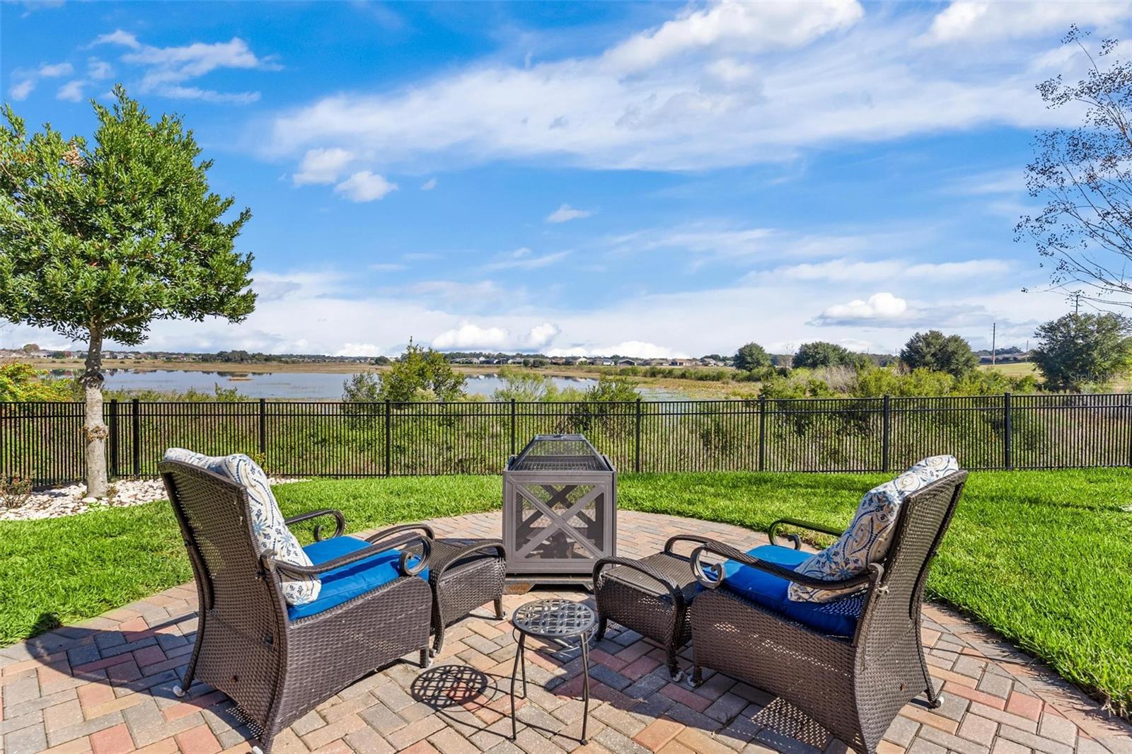 Image 44 of 54 For 224 Silver Maple Road