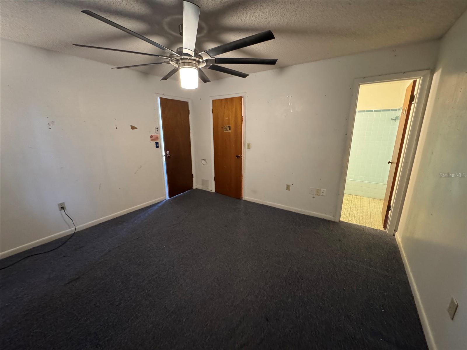 Image 11 of 21 For 11855 84th Terrace