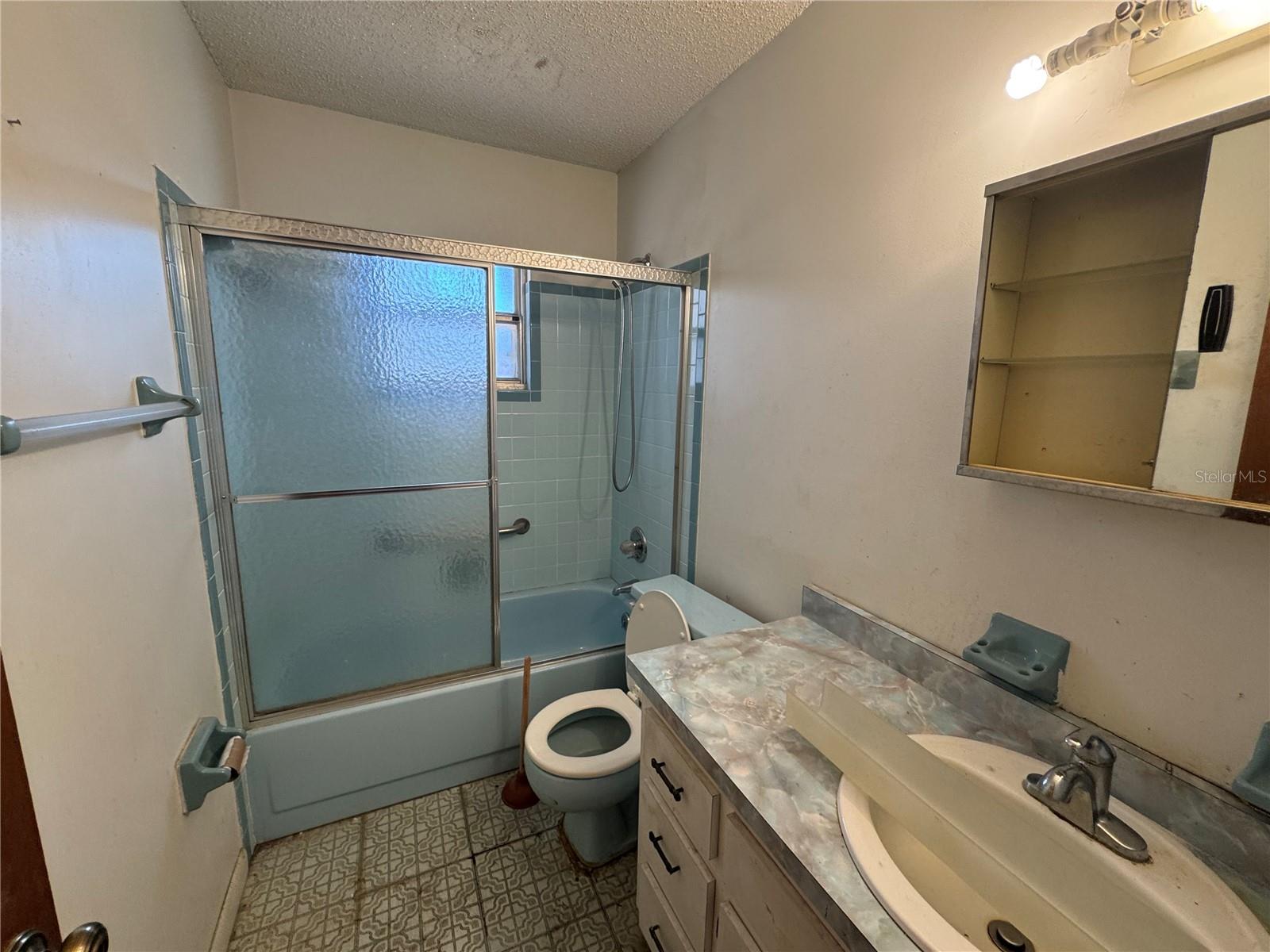 Image 16 of 21 For 11855 84th Terrace