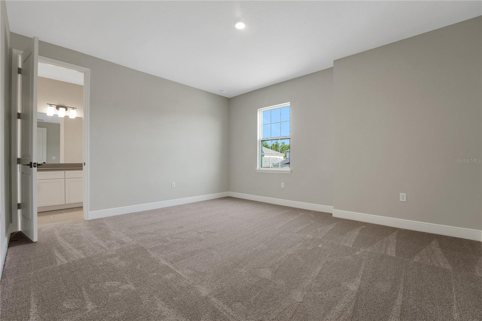 Image 23 of 45 For 14310 Crest Palm Avenue