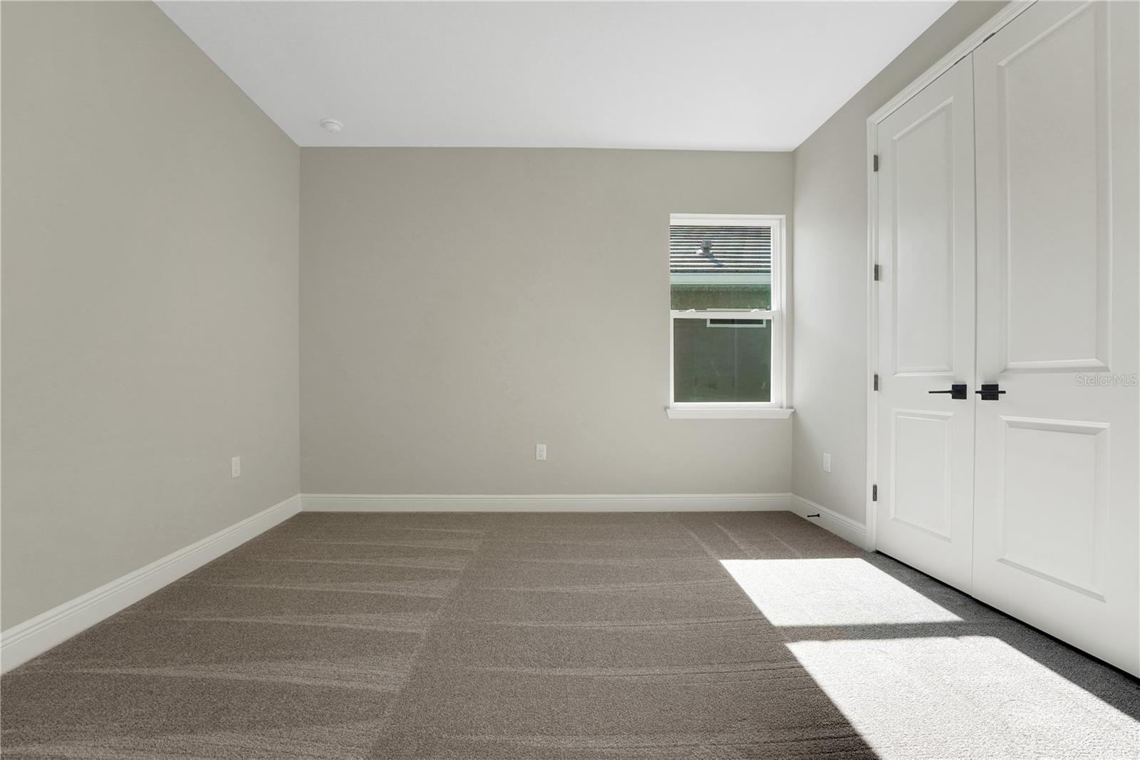 Image 26 of 45 For 14310 Crest Palm Avenue