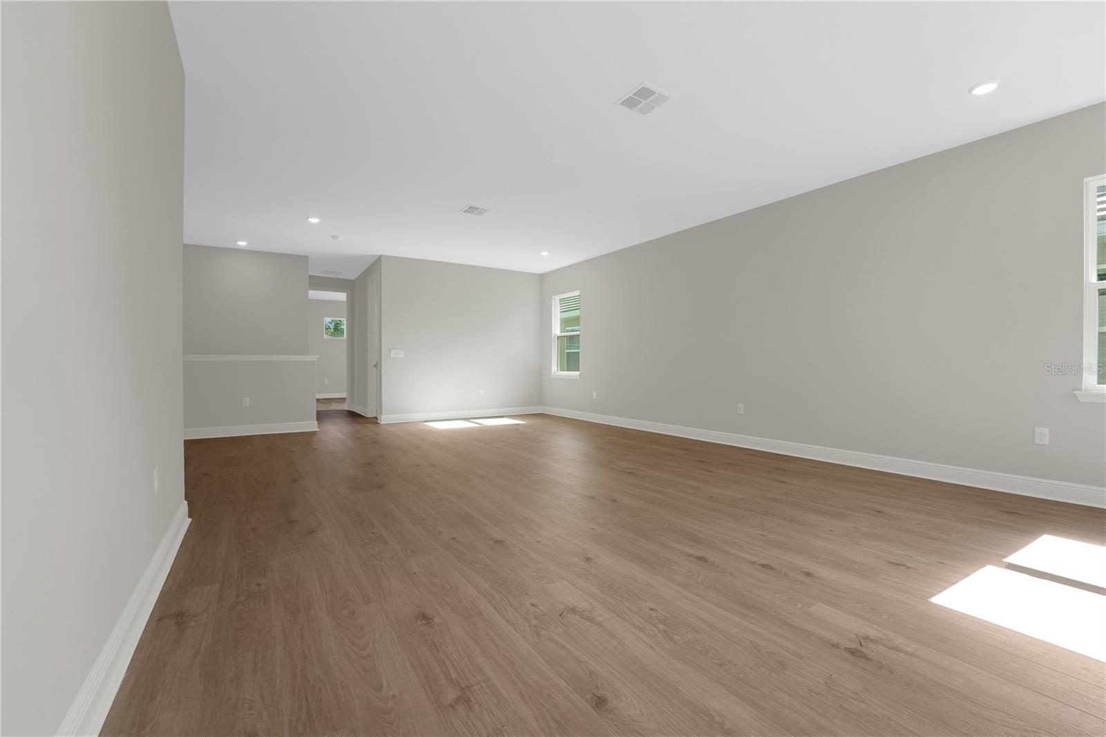 Image 34 of 45 For 14310 Crest Palm Avenue