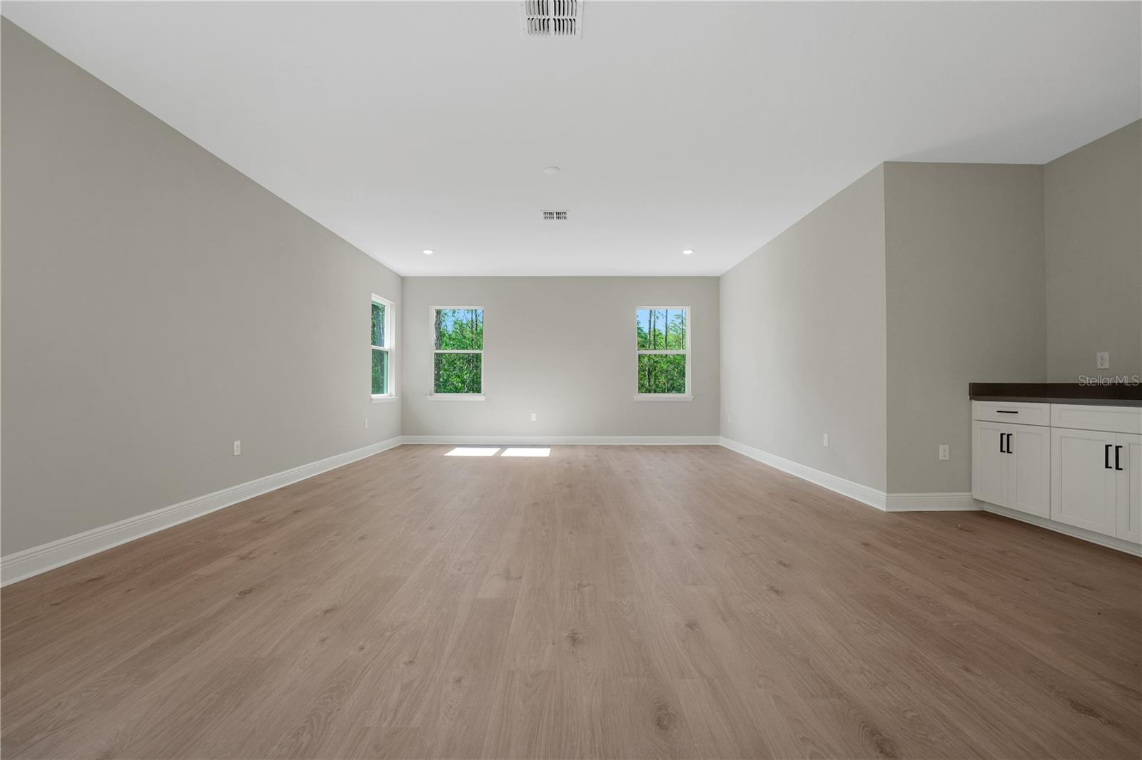 Image 36 of 45 For 14310 Crest Palm Avenue