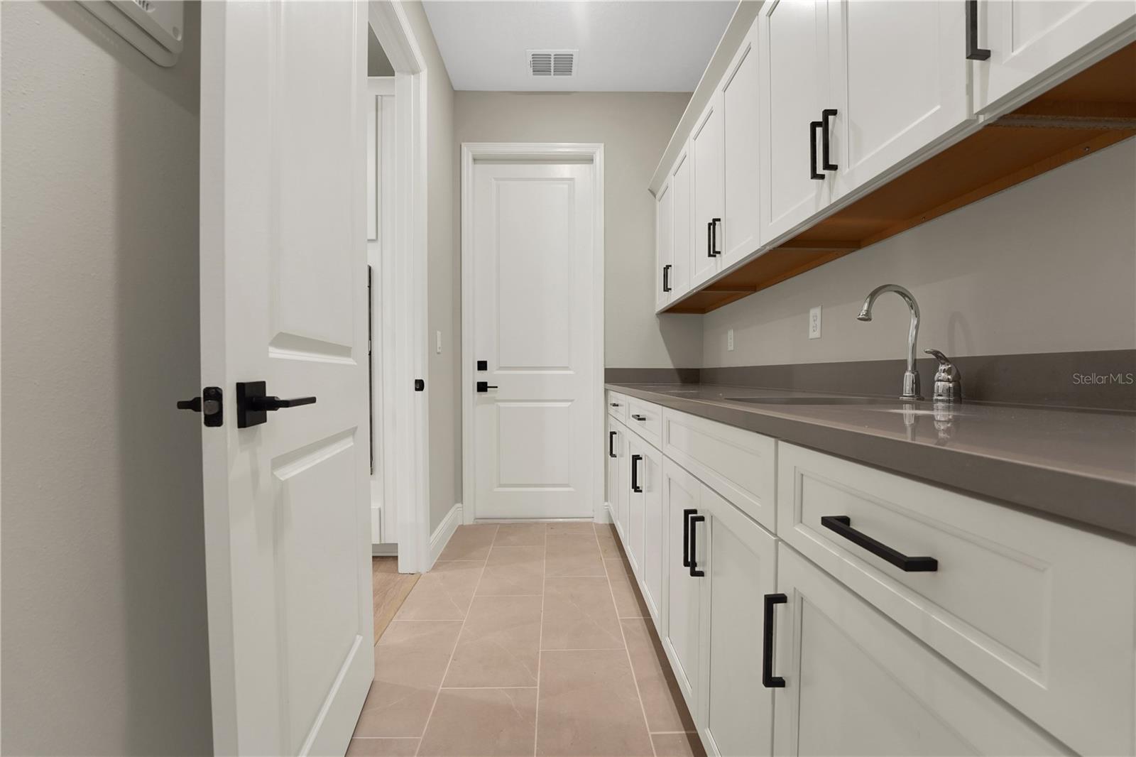 Image 37 of 45 For 14310 Crest Palm Avenue