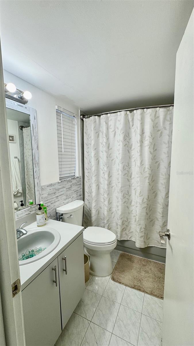 Image 4 of 17 For 7111 129th Avenue 1