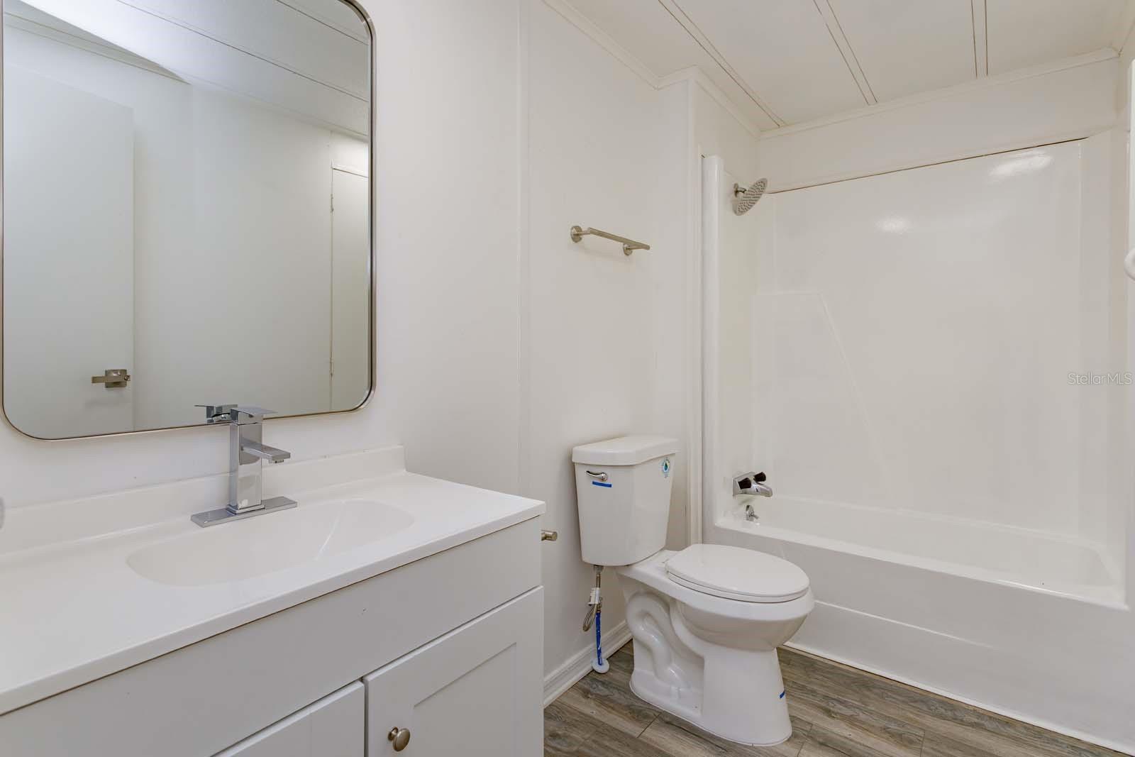 Image 14 of 21 For 277 Palm Avenue