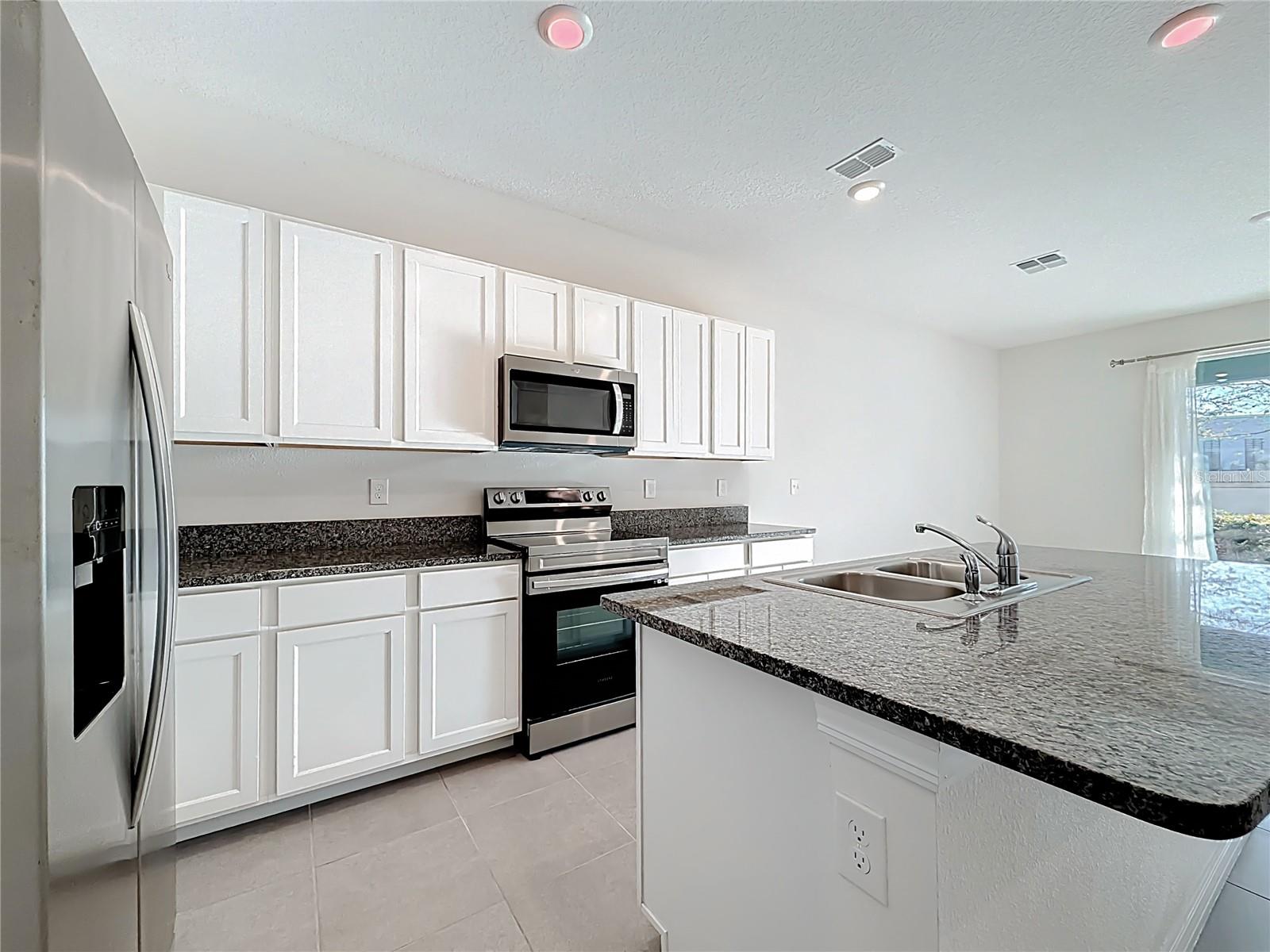 Image 10 of 44 For 5391 Dragonfly Drive 5391