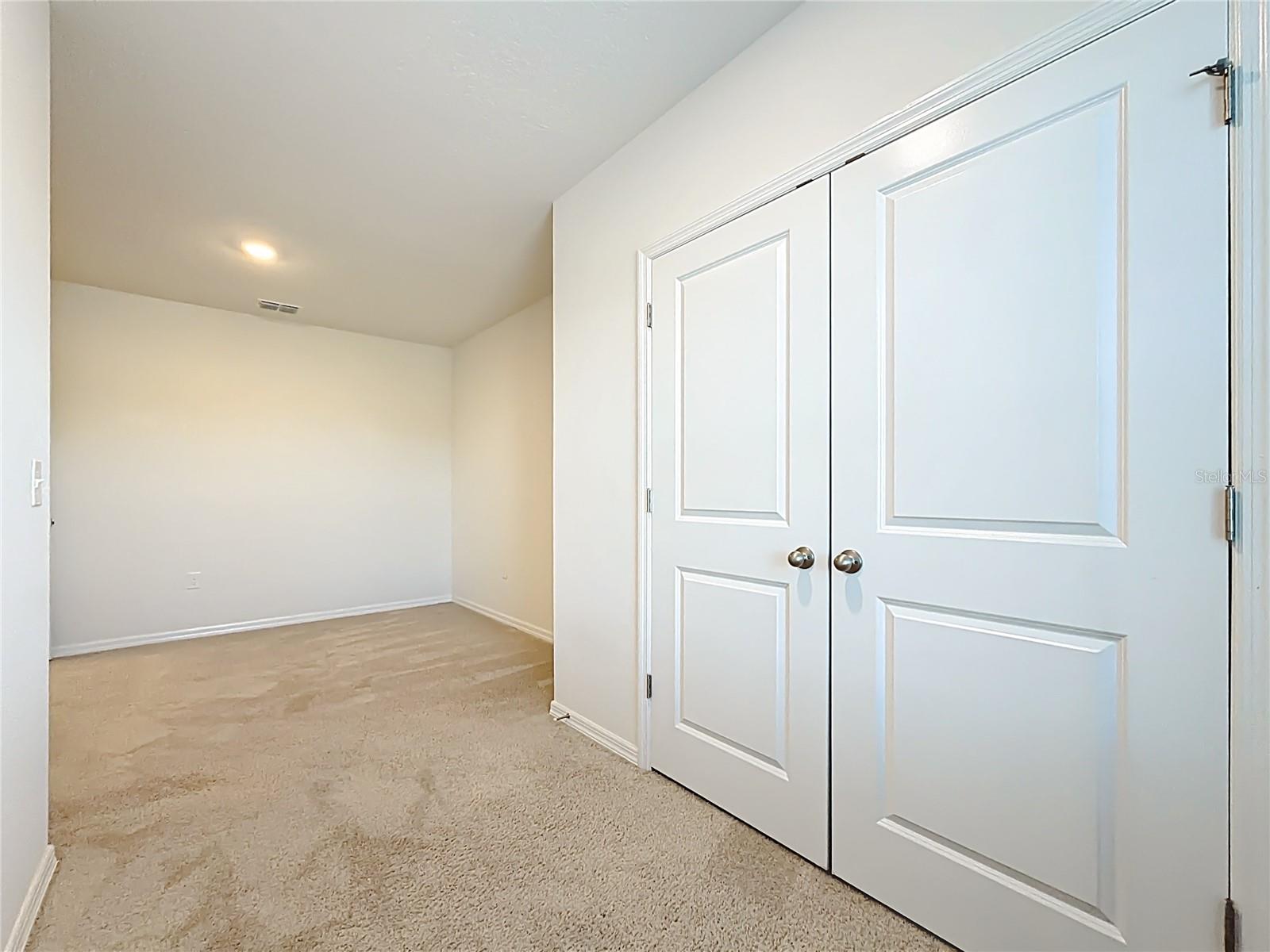 Image 28 of 44 For 5391 Dragonfly Drive 5391