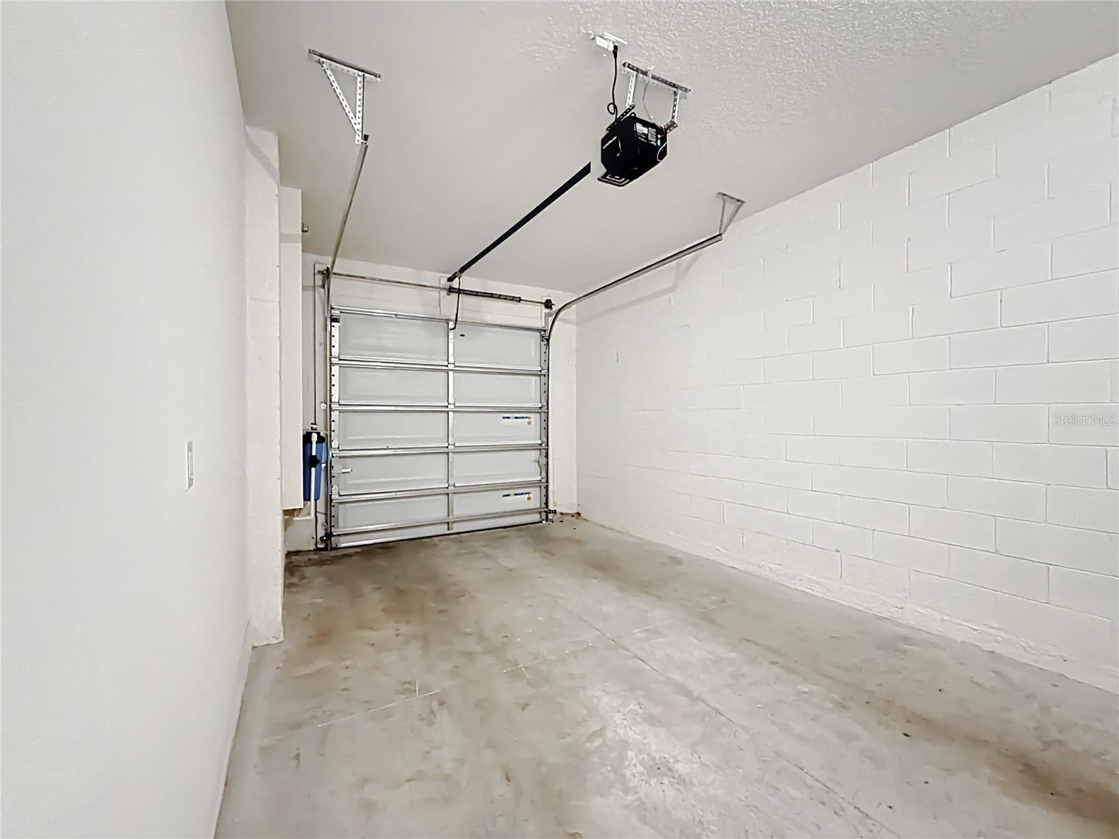 Image 35 of 44 For 5391 Dragonfly Drive 5391