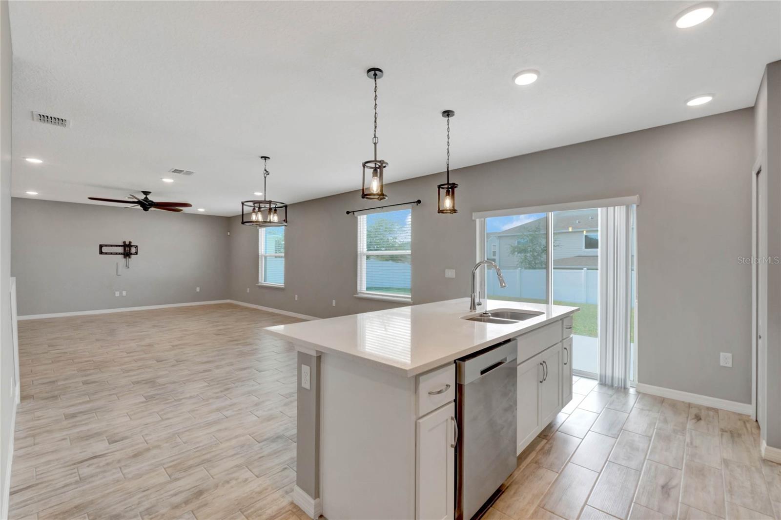 Image 10 of 36 For 1921 Bell Creek Loop